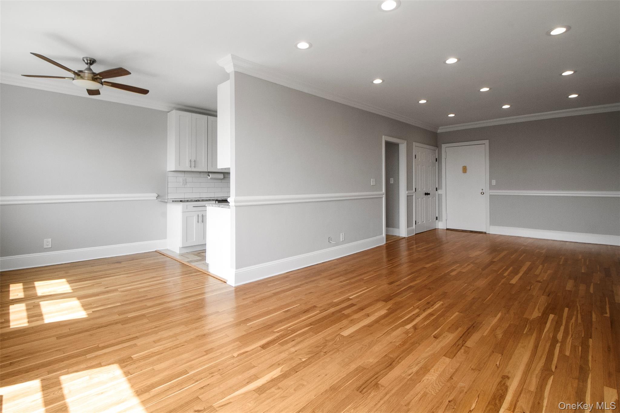 #15 photo, 1015 Old Post Road, Mamaroneck , NY 10543