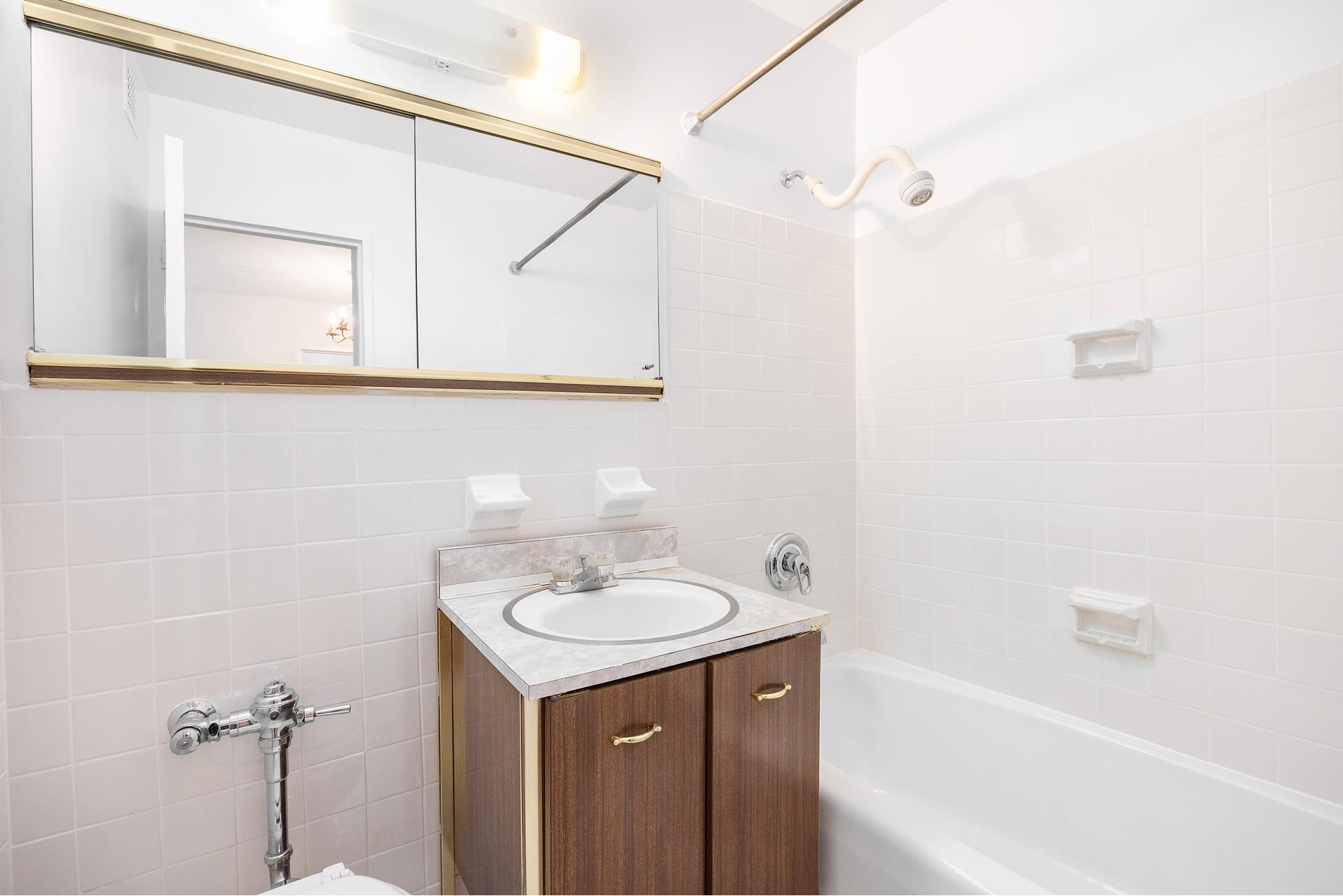 #11 photo, 301 E 64TH Street, マンハッタン Lenox Hill , NY 10065