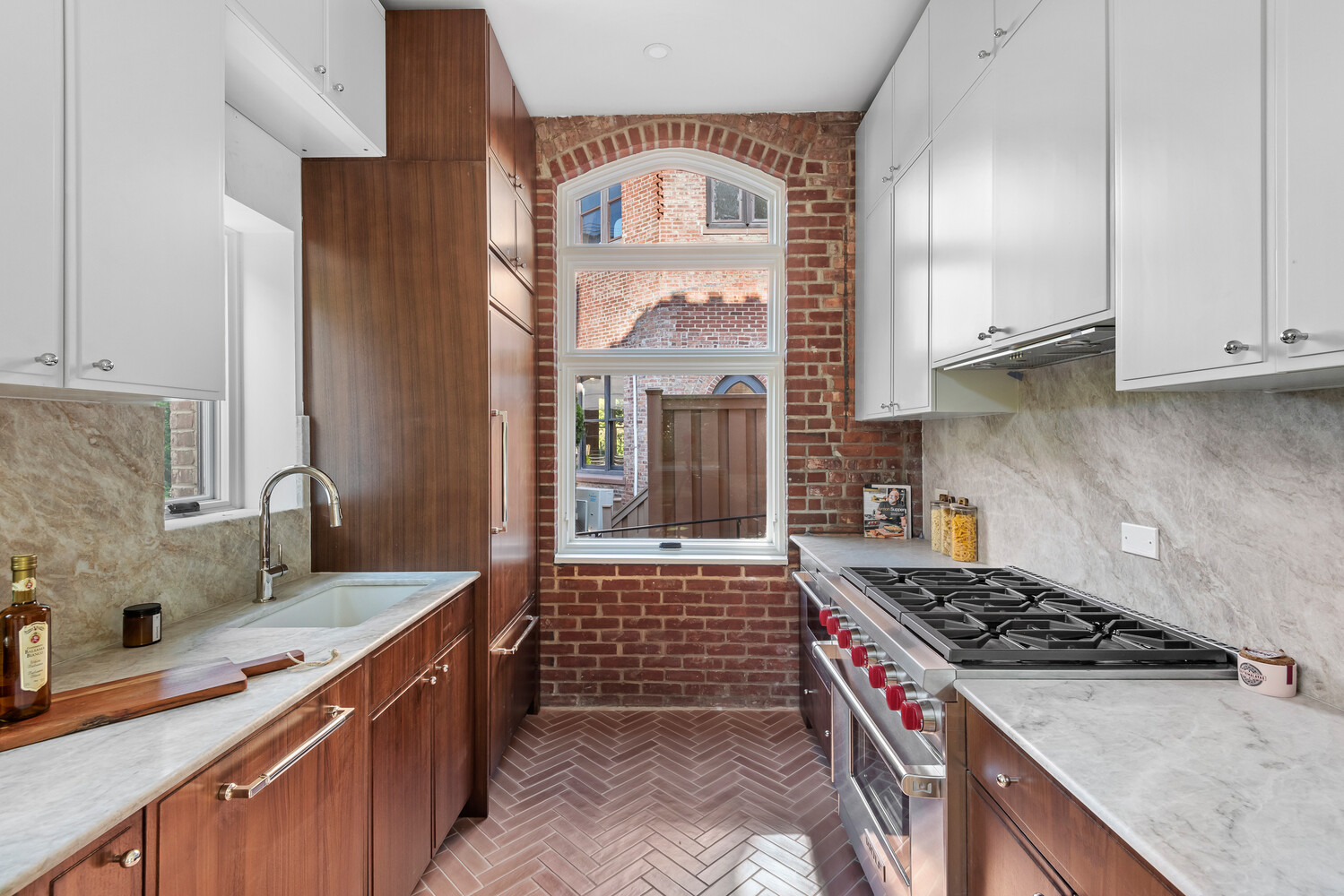 #8 photo, 232 ADELPHI Street, ブルックリン区 Fort Greene , NY 11205