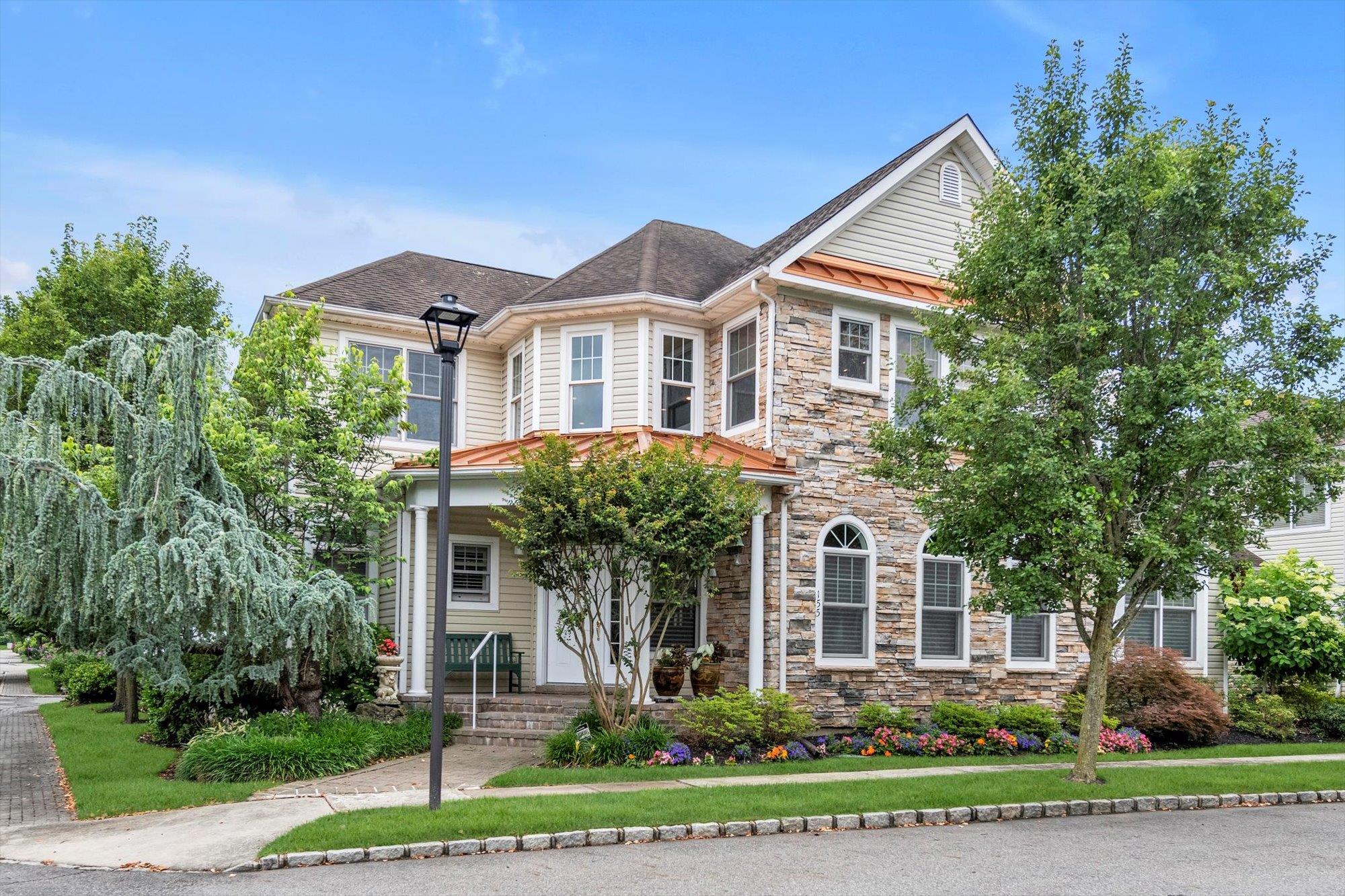 #1 photo, 155 Eagle Crest, 長島 華盛頓港 Port Washington , NY 11050