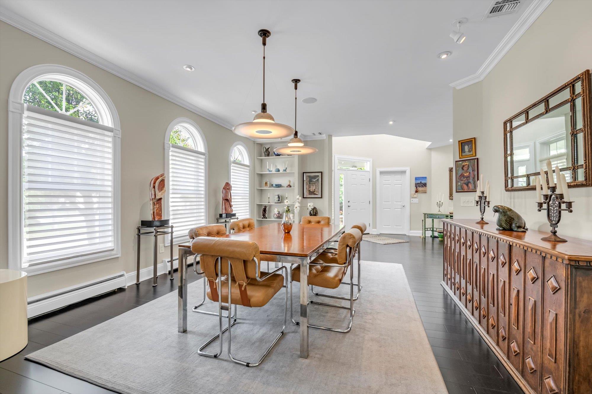 #4 photo, 155 Eagle Crest, Port Washington , NY 11050