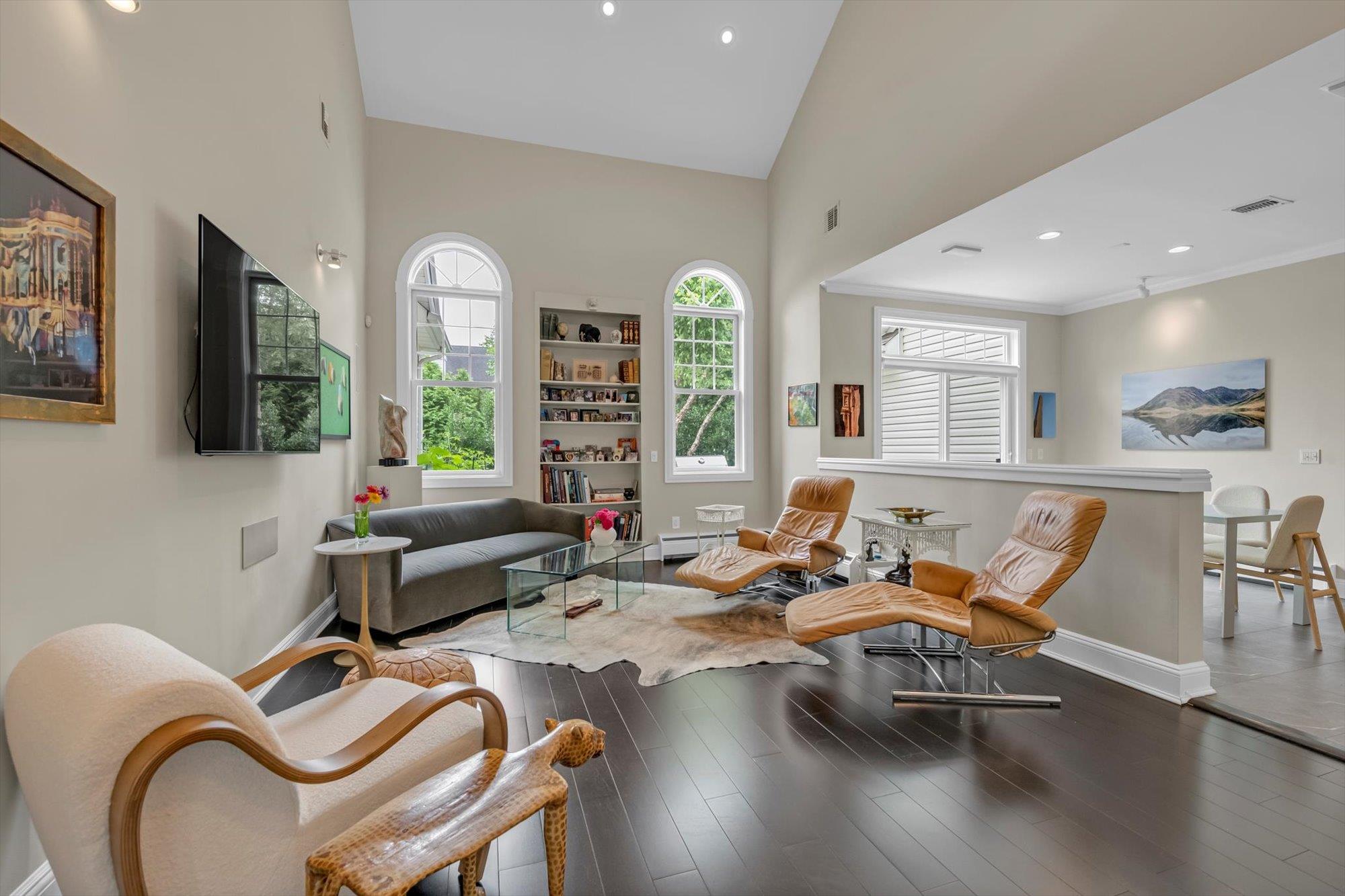 #6 photo, 155 Eagle Crest, Port Washington , NY 11050