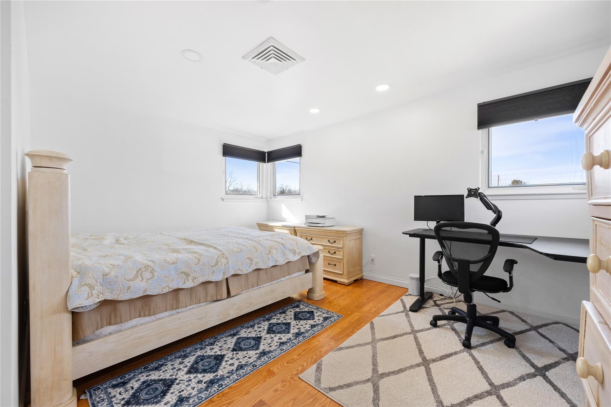 #12 photo, 46 Norman Lane, Levittown , NY 11756