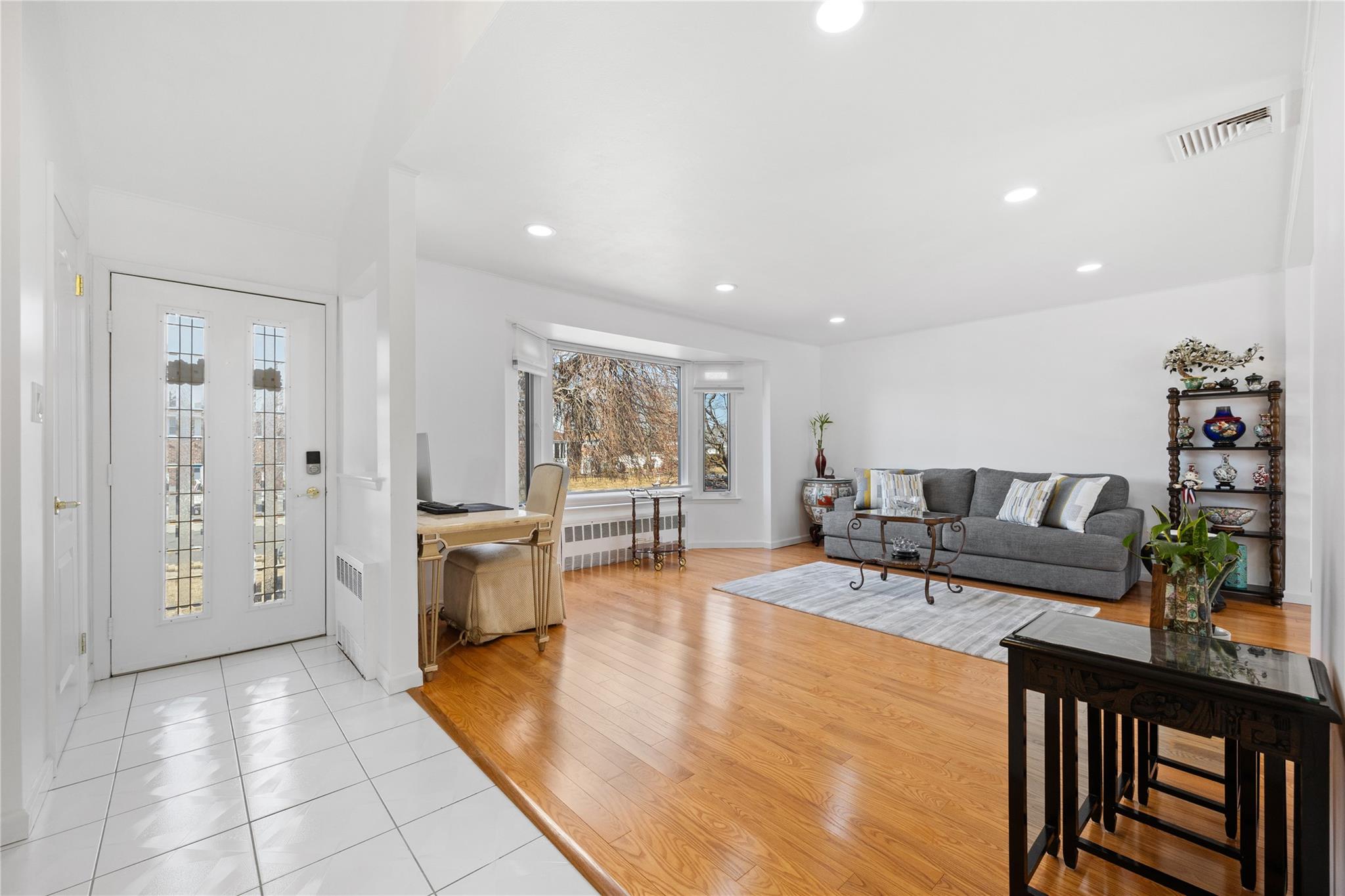 #2 photo, 46 Norman Lane, Levittown , NY 11756