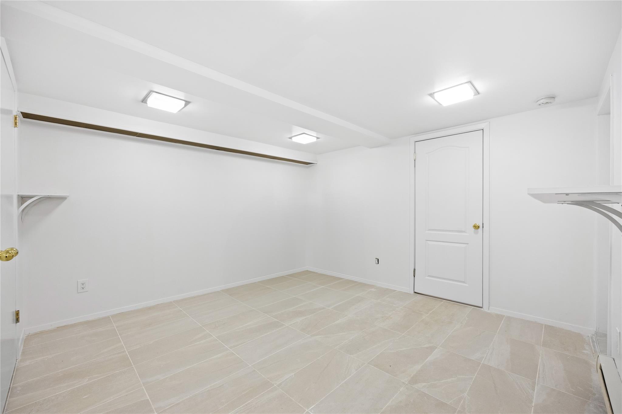 #20 photo, 46 Norman Lane, Levittown , NY 11756