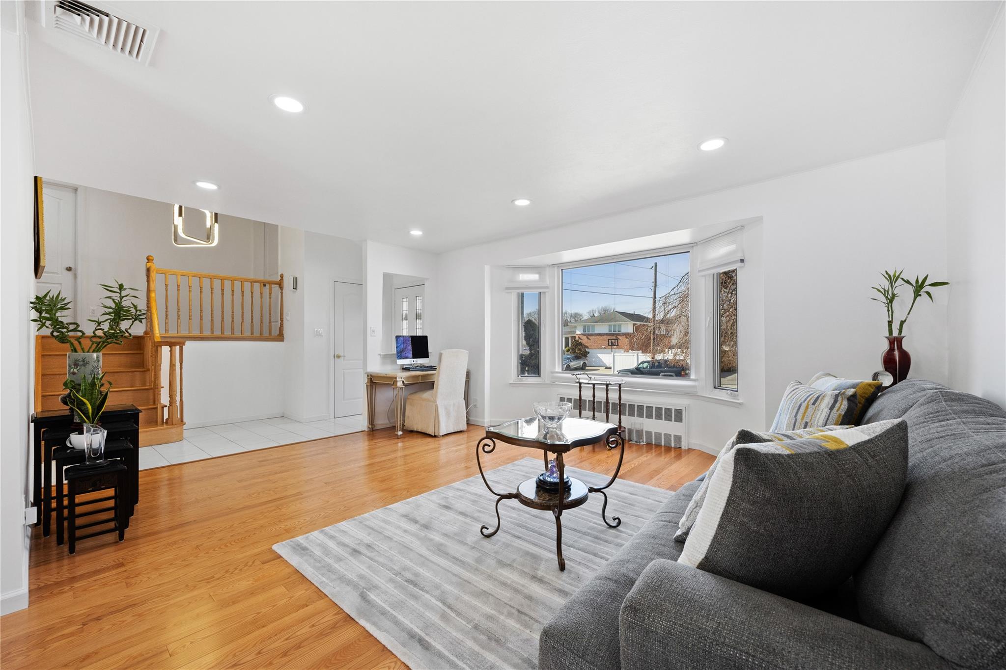 #4 photo, 46 Norman Lane, Levittown , NY 11756