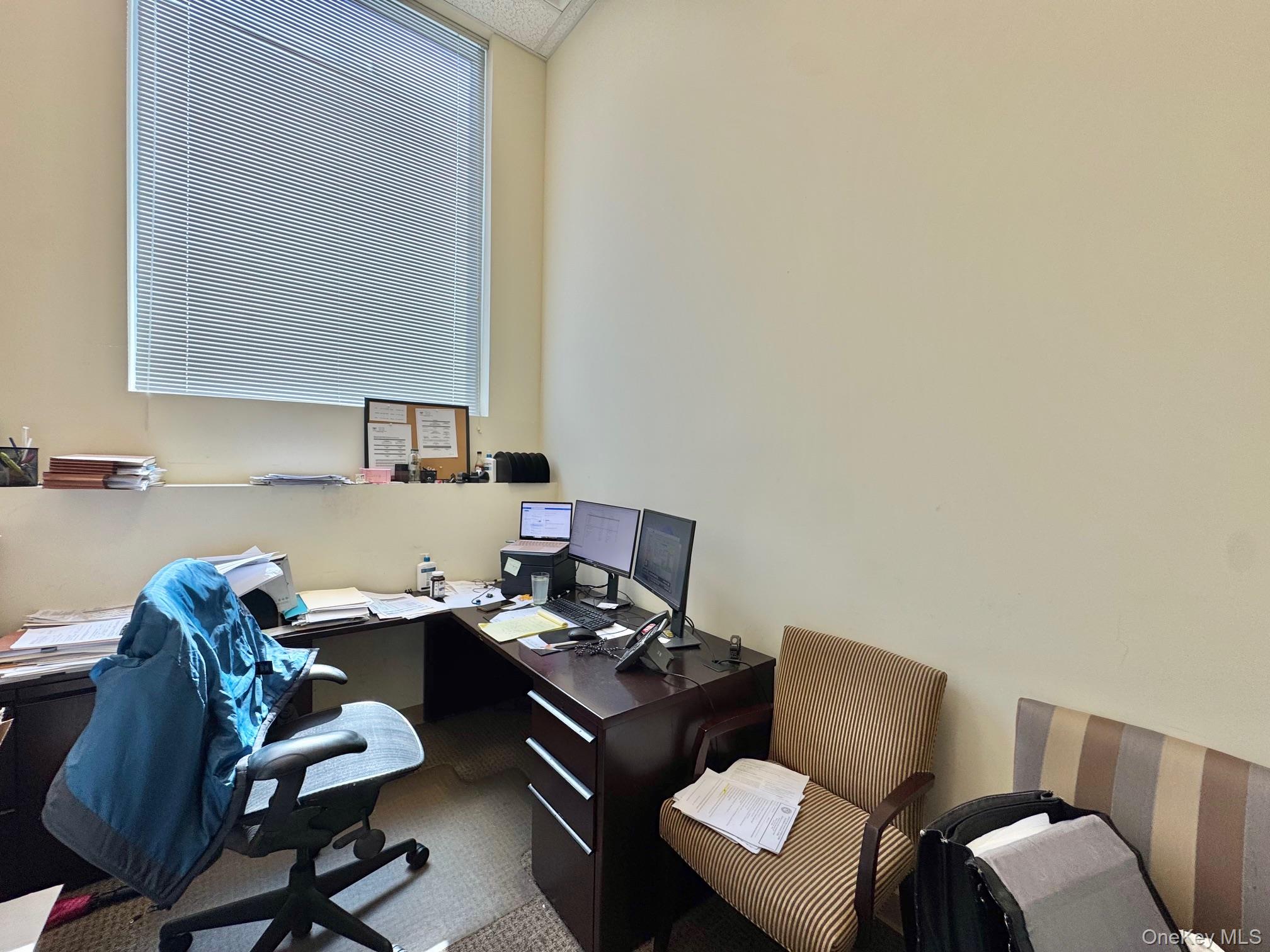 #13 photo, 21515 Northern Boulevard, クイーンズ区 Bayside , NY 11361