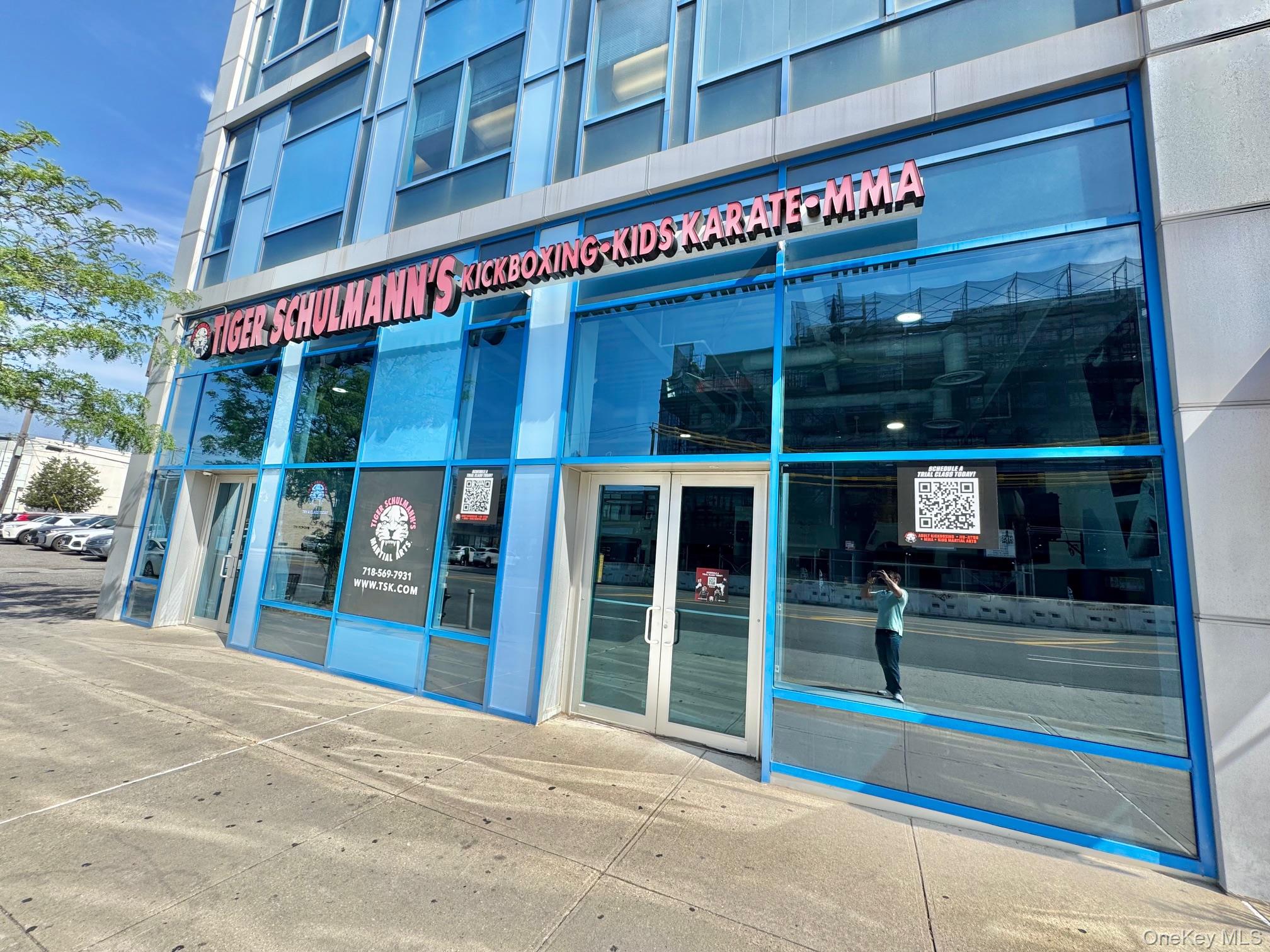 #3 photo, 21515 Northern Boulevard, クイーンズ区 Bayside , NY 11361