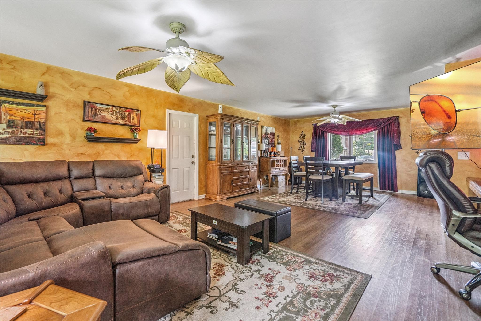 #18 photo, 3 Lilly Court, サフォーク郡 Moriches , NY 11955