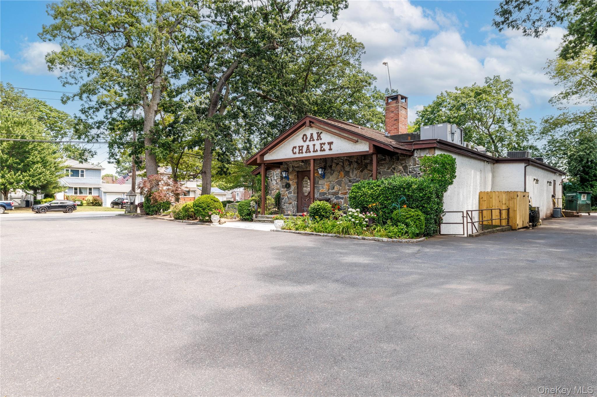 #3 photo, 1940 Bellmore Avenue, ナッソー郡 Bellmore , NY 11710