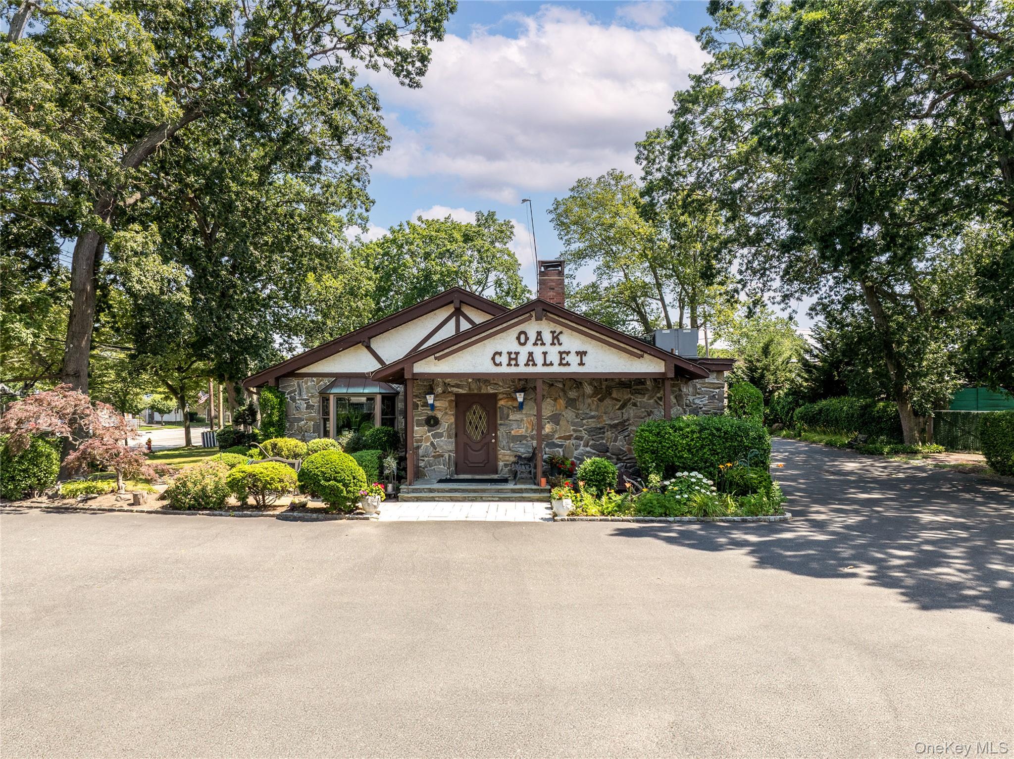 #7 photo, 1940 Bellmore Avenue, ナッソー郡 Bellmore , NY 11710