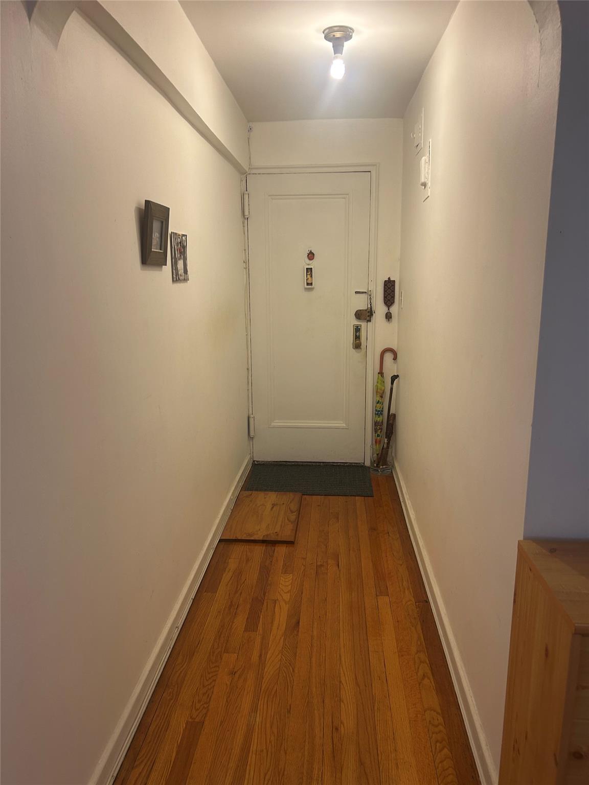 #4 photo, 72-61 113th Street, クイーンズ区 Forest Hills , NY 11375