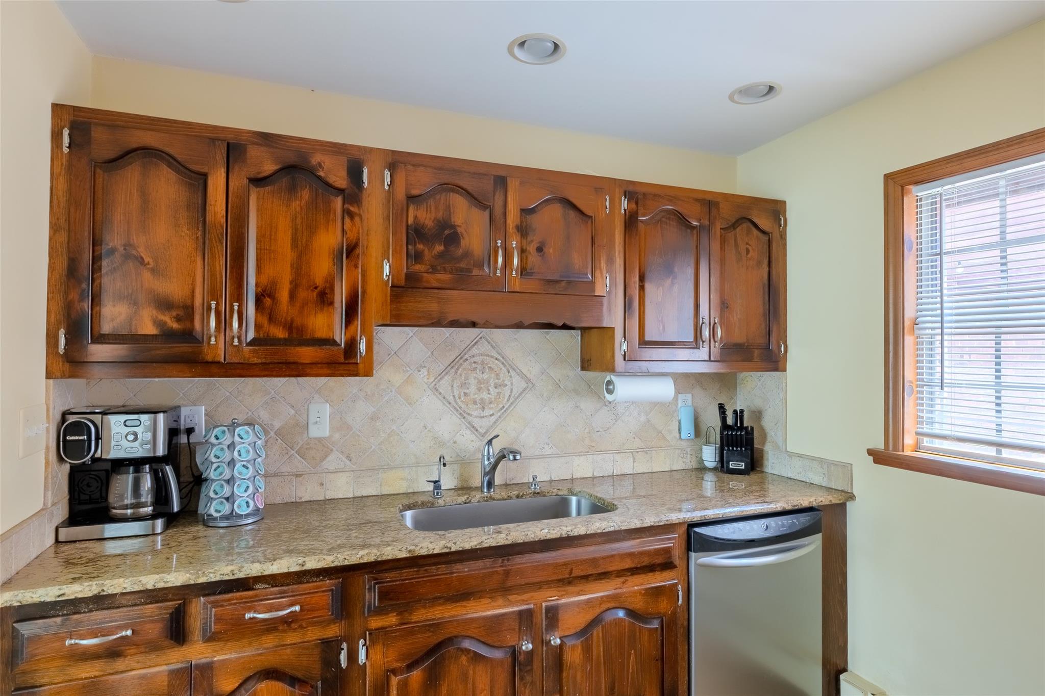 #11 photo, 511 Milligan Lane, West Islip , NY 11795