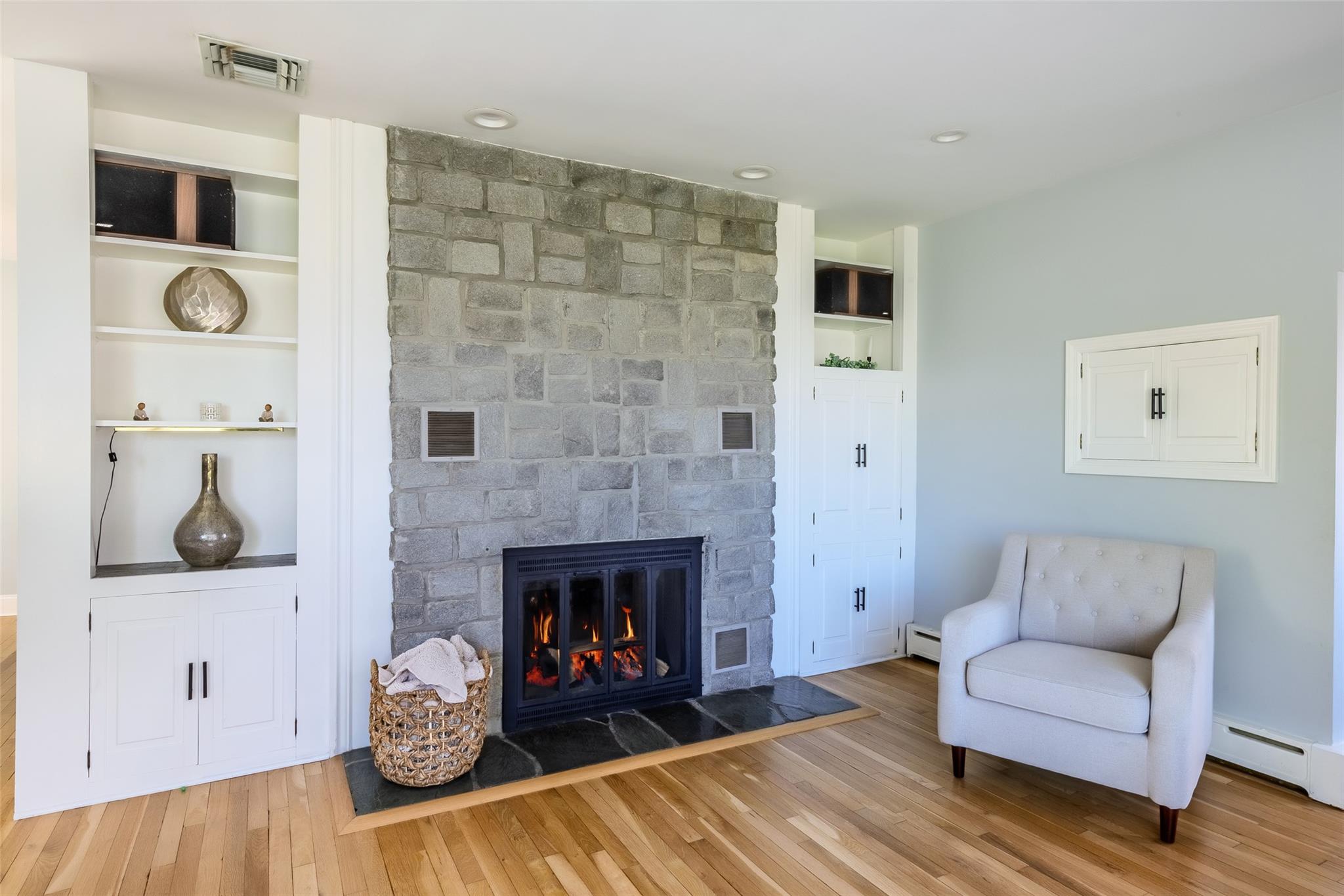 #5 photo, 511 Milligan Lane, West Islip , NY 11795