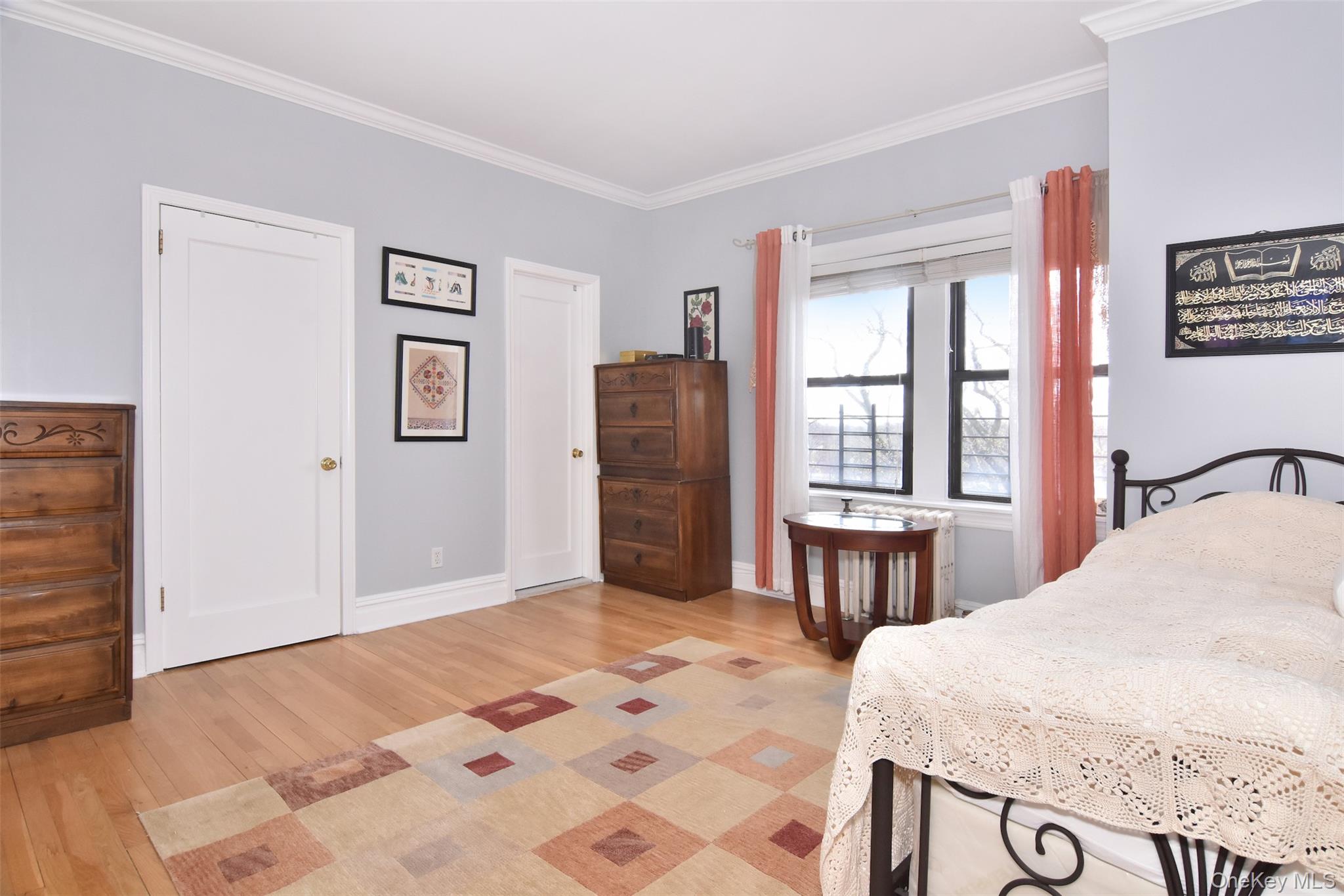 #11 photo, 4784 Boston Post Road, Pelham , NY 10803