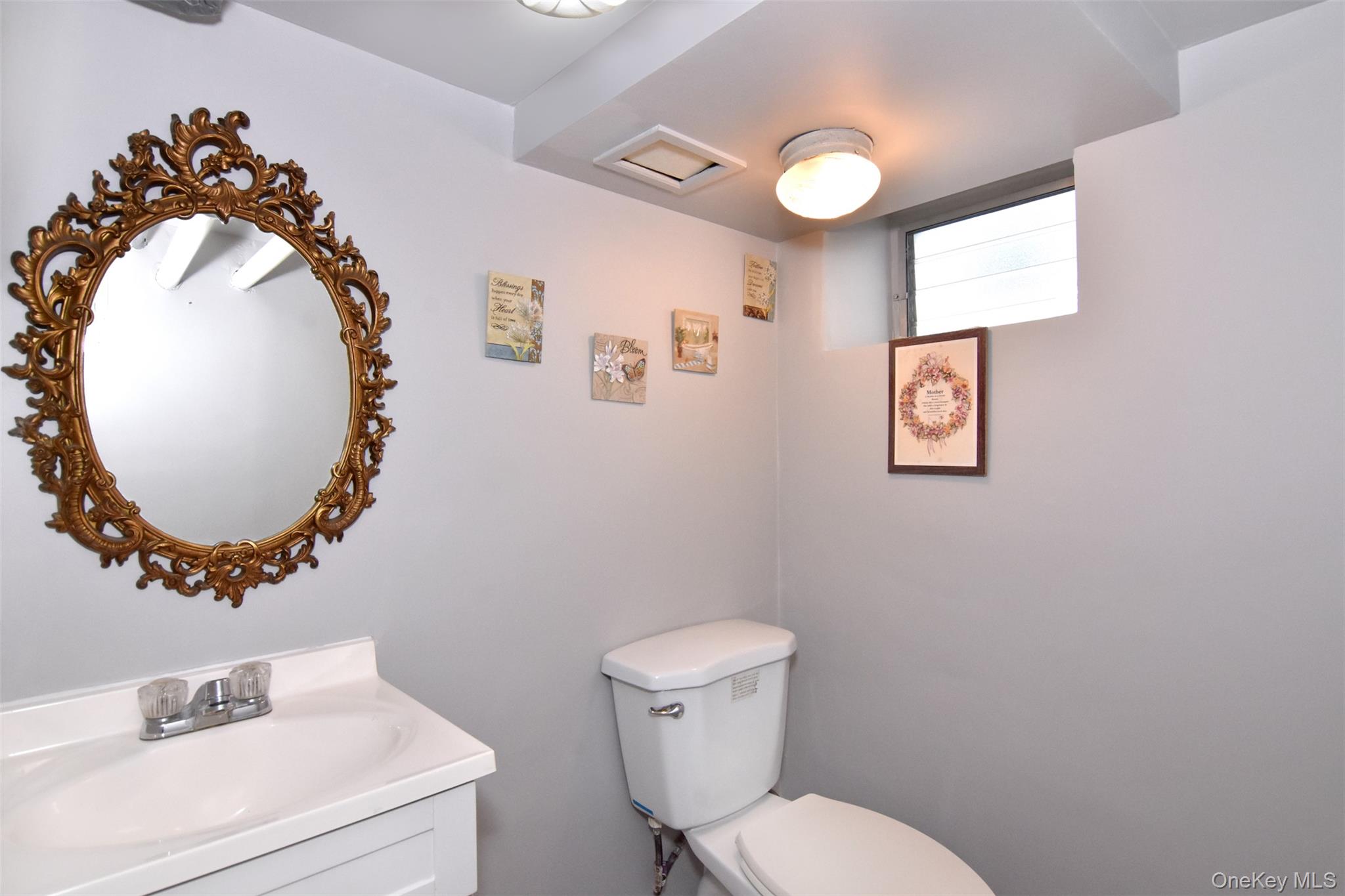 #13 photo, 4784 Boston Post Road, Pelham , NY 10803