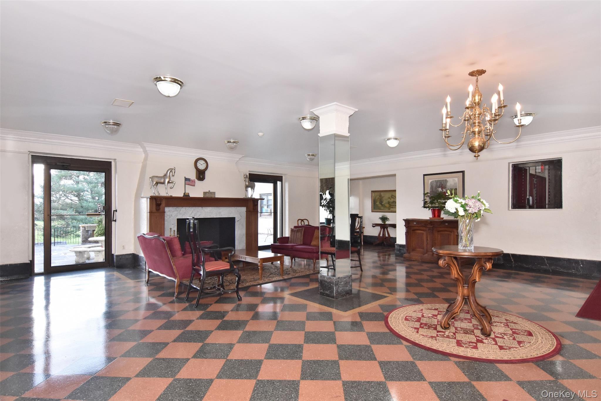 #17 photo, 4784 Boston Post Road, Pelham , NY 10803