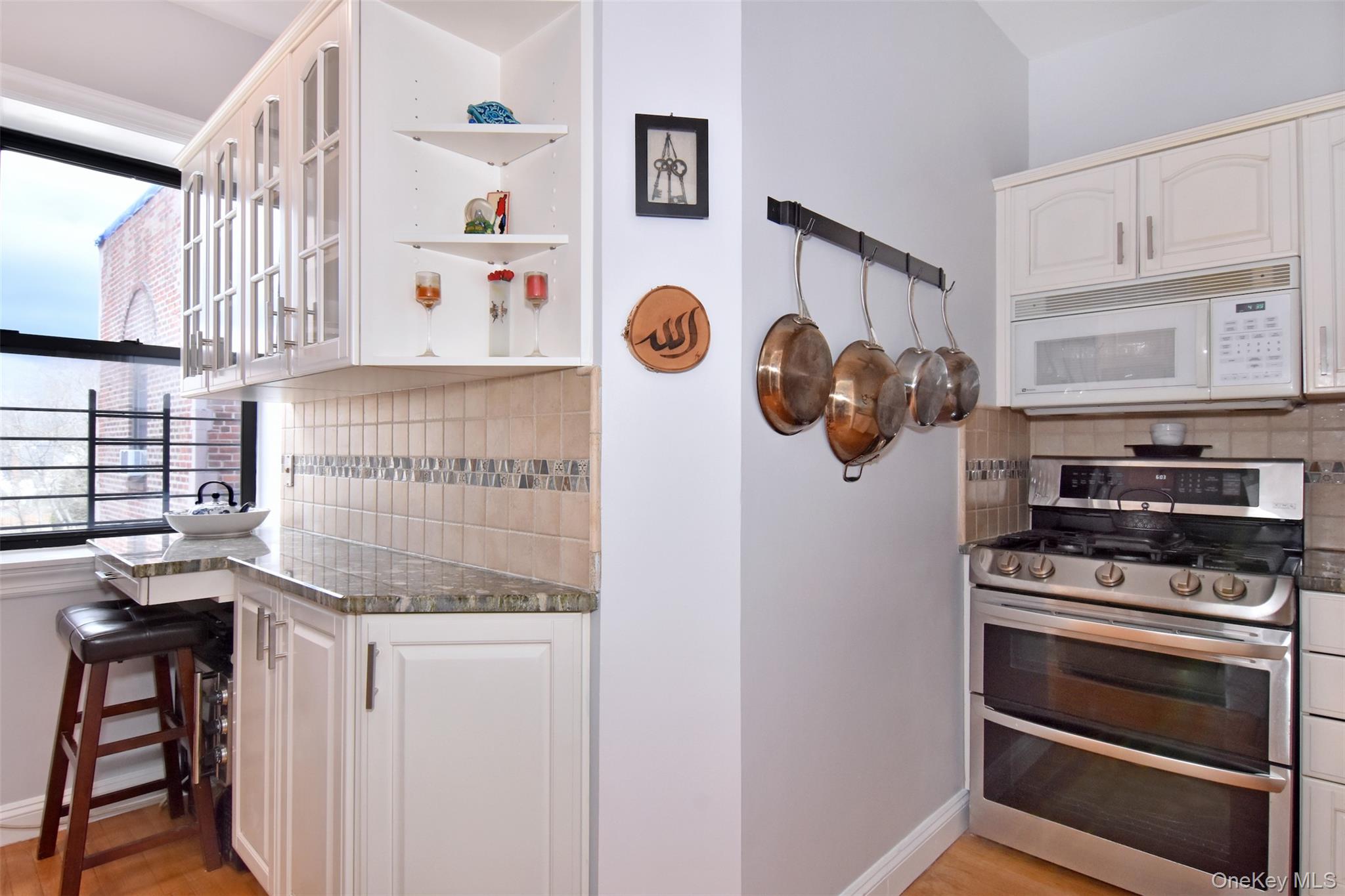 #5 photo, 4784 Boston Post Road, Pelham , NY 10803