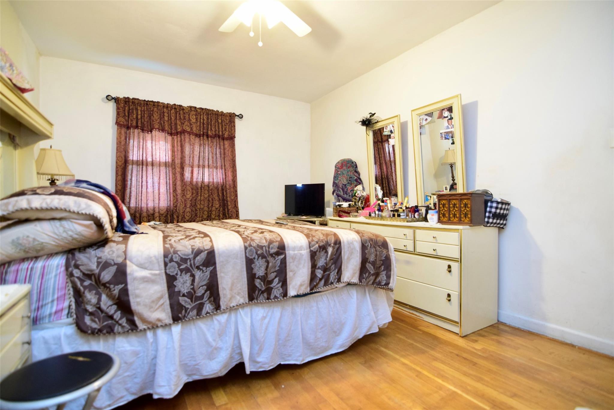 #12 photo, 3317 Gunther Avenue, ブロンクス区 Bronx , NY 10469