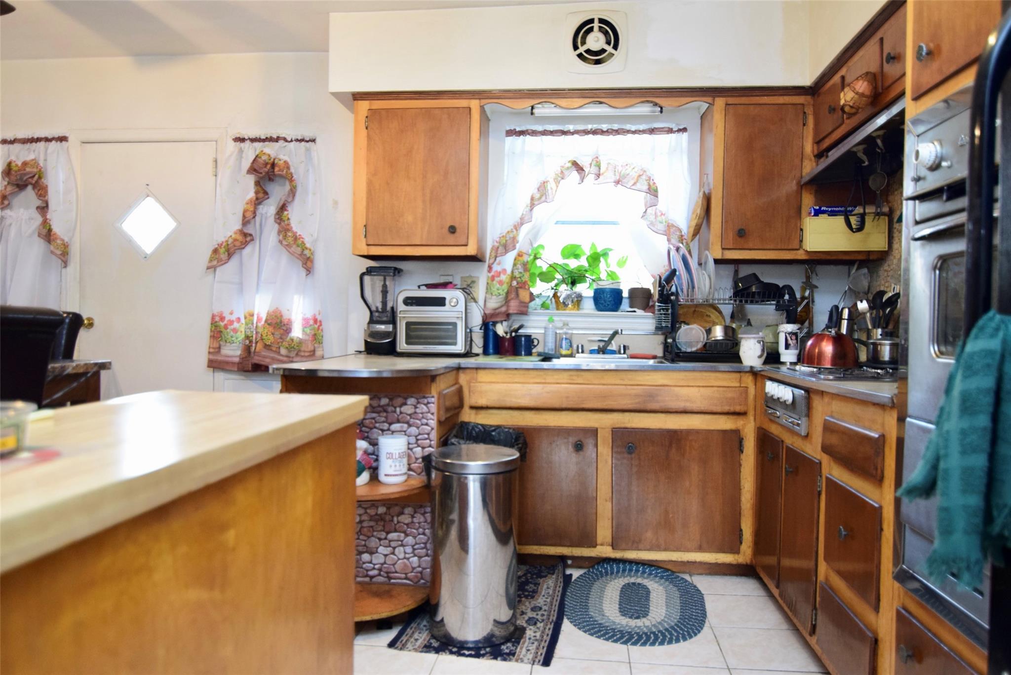 #5 photo, 3317 Gunther Avenue, ブロンクス区 Bronx , NY 10469