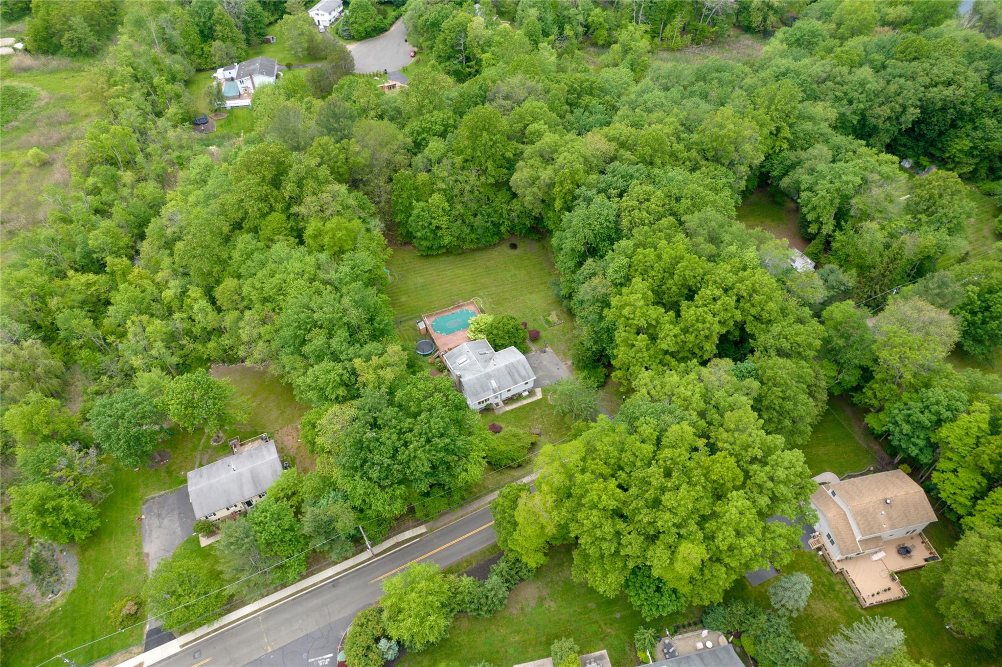 #1 photo, 241 Summit Park Road, 紐約州 Spring Valley , NY 10977