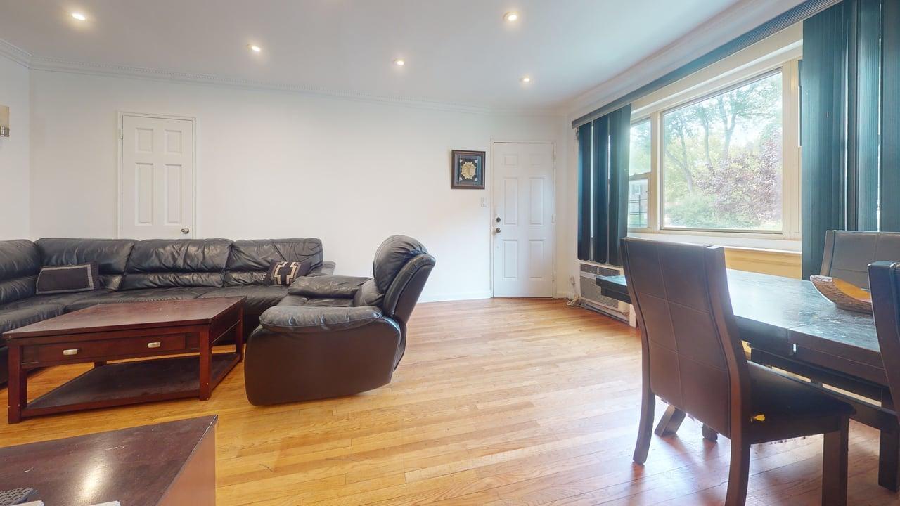 #11 photo, 150-28 Jewel Avenue, クイーンズ区 Flushing , NY 11367