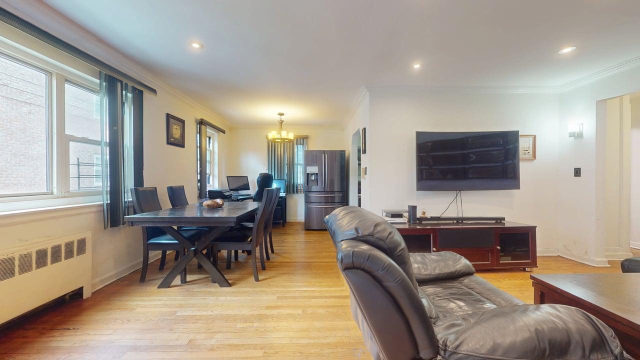 #4 photo, 150-28 Jewel Avenue, クイーンズ区 Flushing , NY 11367