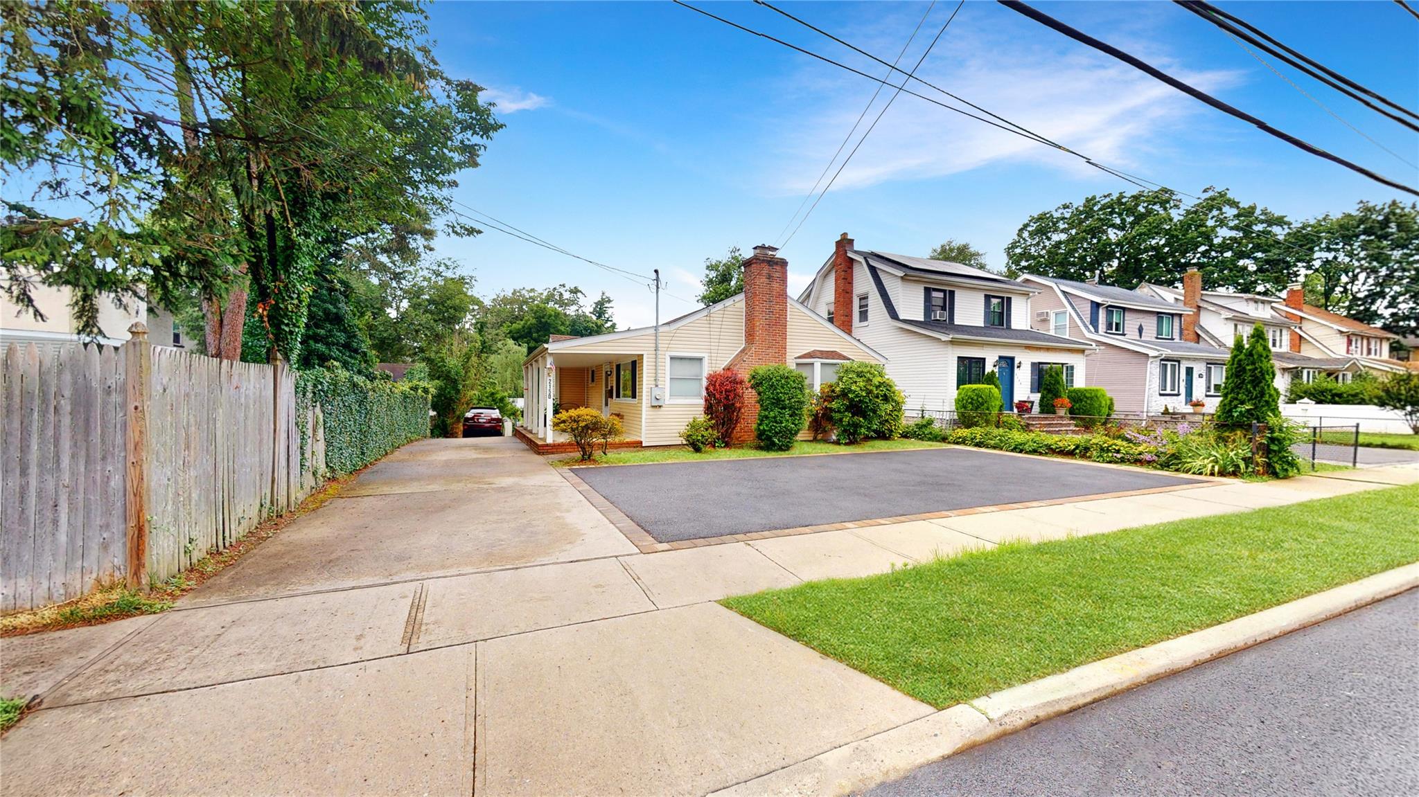 #1 photo, 2150 Grove Street, 長島 North Baldwin , NY 11510