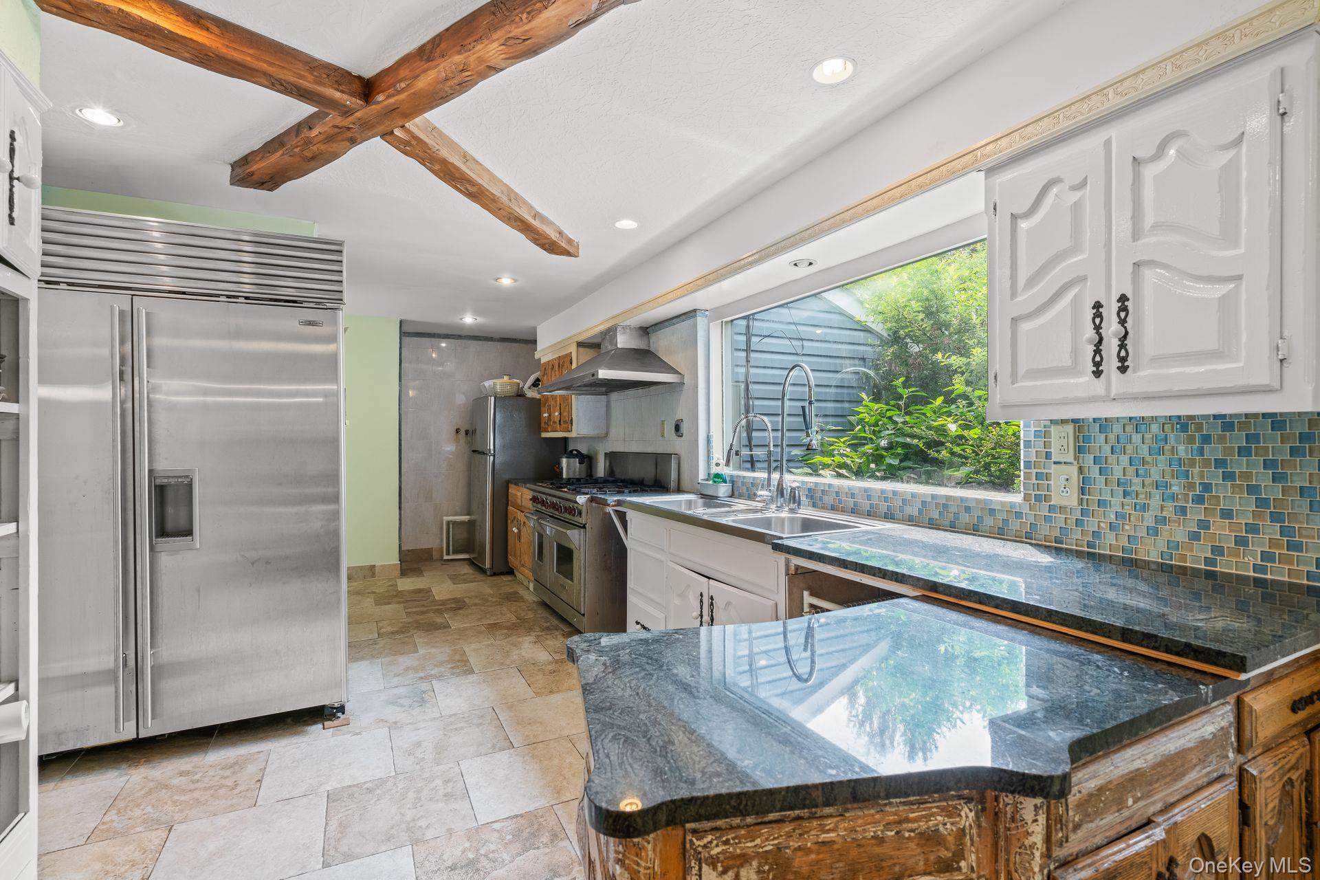 #16 photo, 13 Whitney Circle, ナッソー郡 Glen Cove , NY 11542