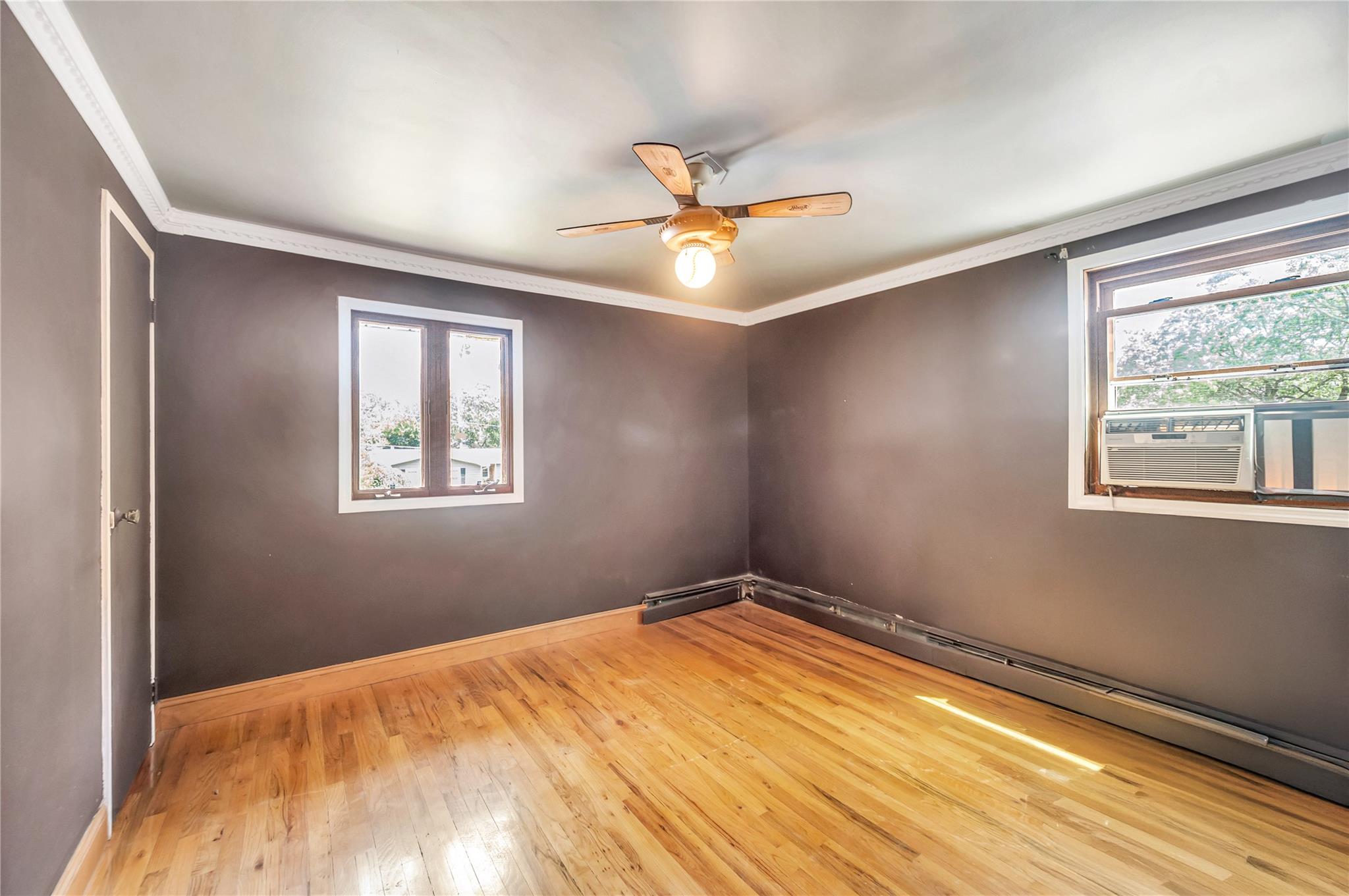 #11 photo, 8 Brenner Road, サフォーク郡 Coram , NY 11727