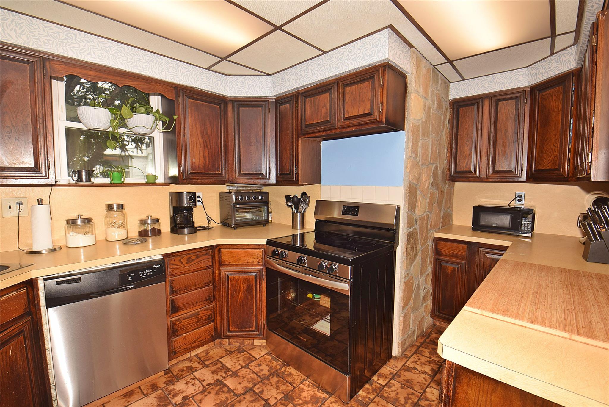 #11 photo, 366 Peninsula Boulevard, ナッソー郡 Lynbrook , NY 11563