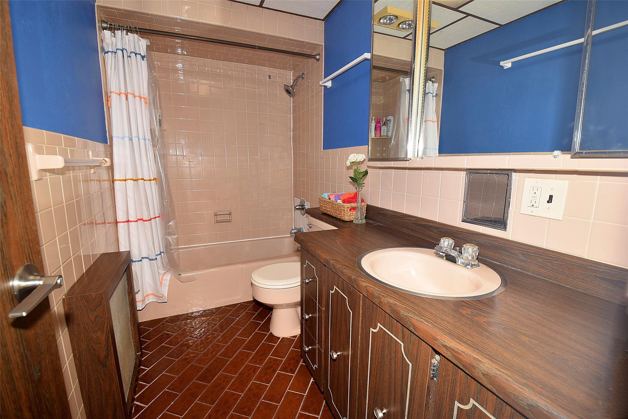 #15 photo, 366 Peninsula Boulevard, ナッソー郡 Lynbrook , NY 11563