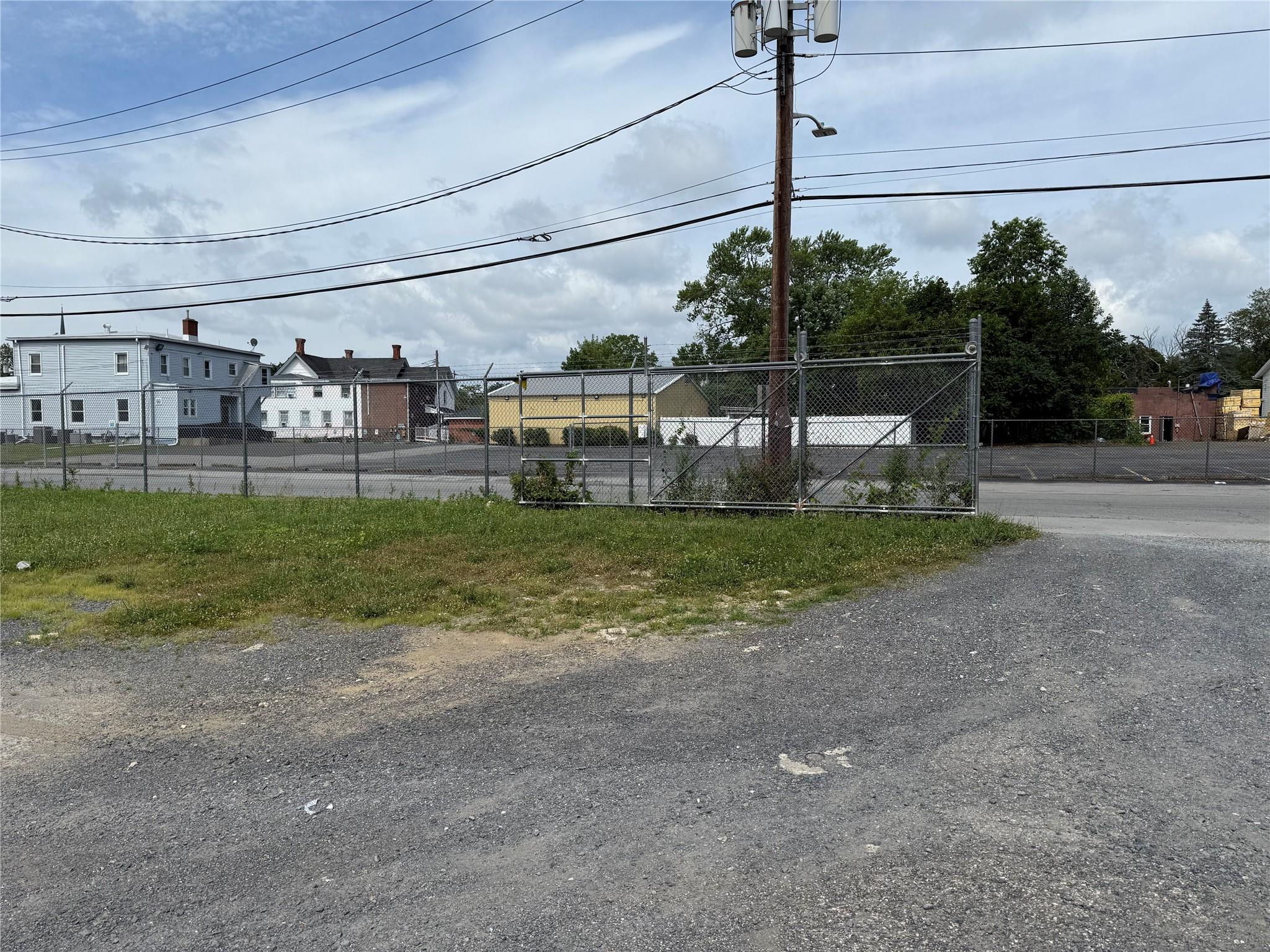 #4 photo, 34 Cottage Street, Middletown , NY 10940