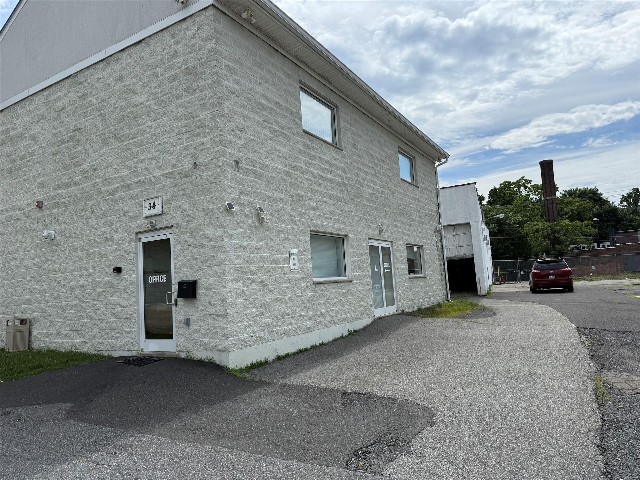 #4 photo, 34 Cottage Street, Middletown , NY 10940