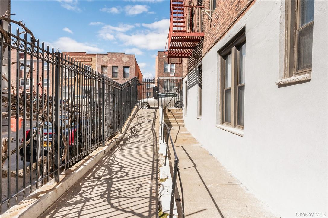 #14 photo, 44-14 Newtown Road, Astoria , NY 11103