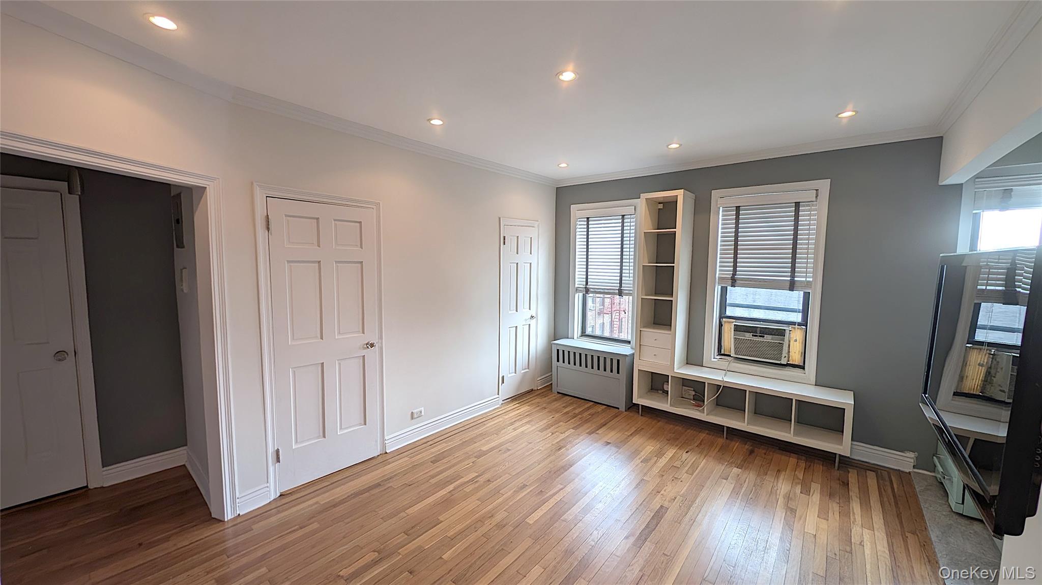 #2 photo, 44-14 Newtown Road, Astoria , NY 11103