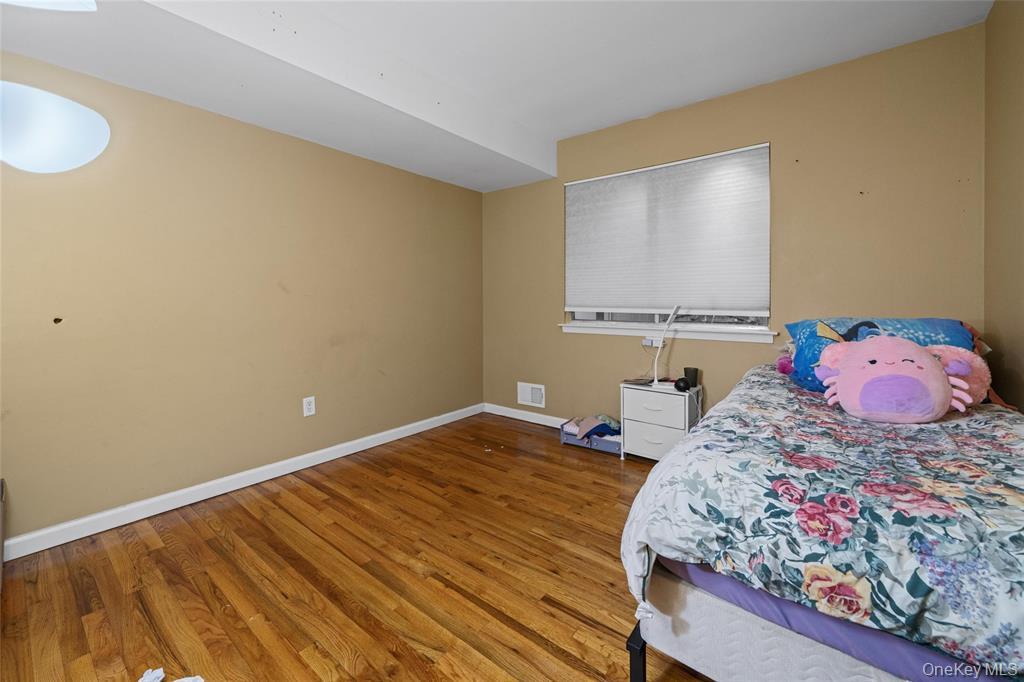 #19 photo, 15 Gerardine Place, New City , NY 10956