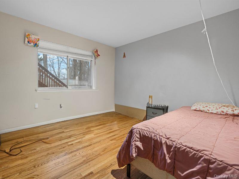 #20 photo, 15 Gerardine Place, New City , NY 10956