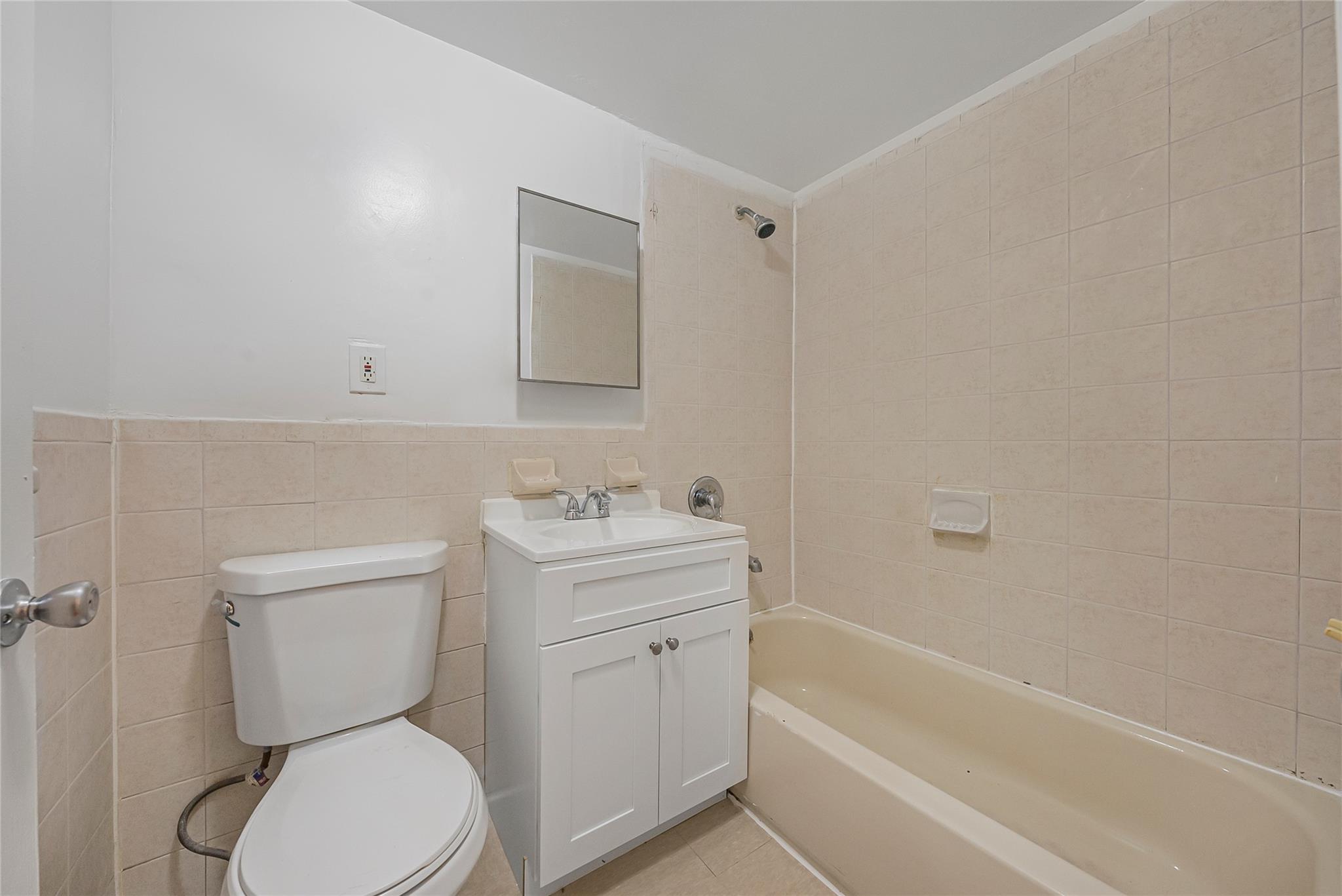 #14 photo, 364 E 167th Street, ブロンクス区 Bronx , NY 10456