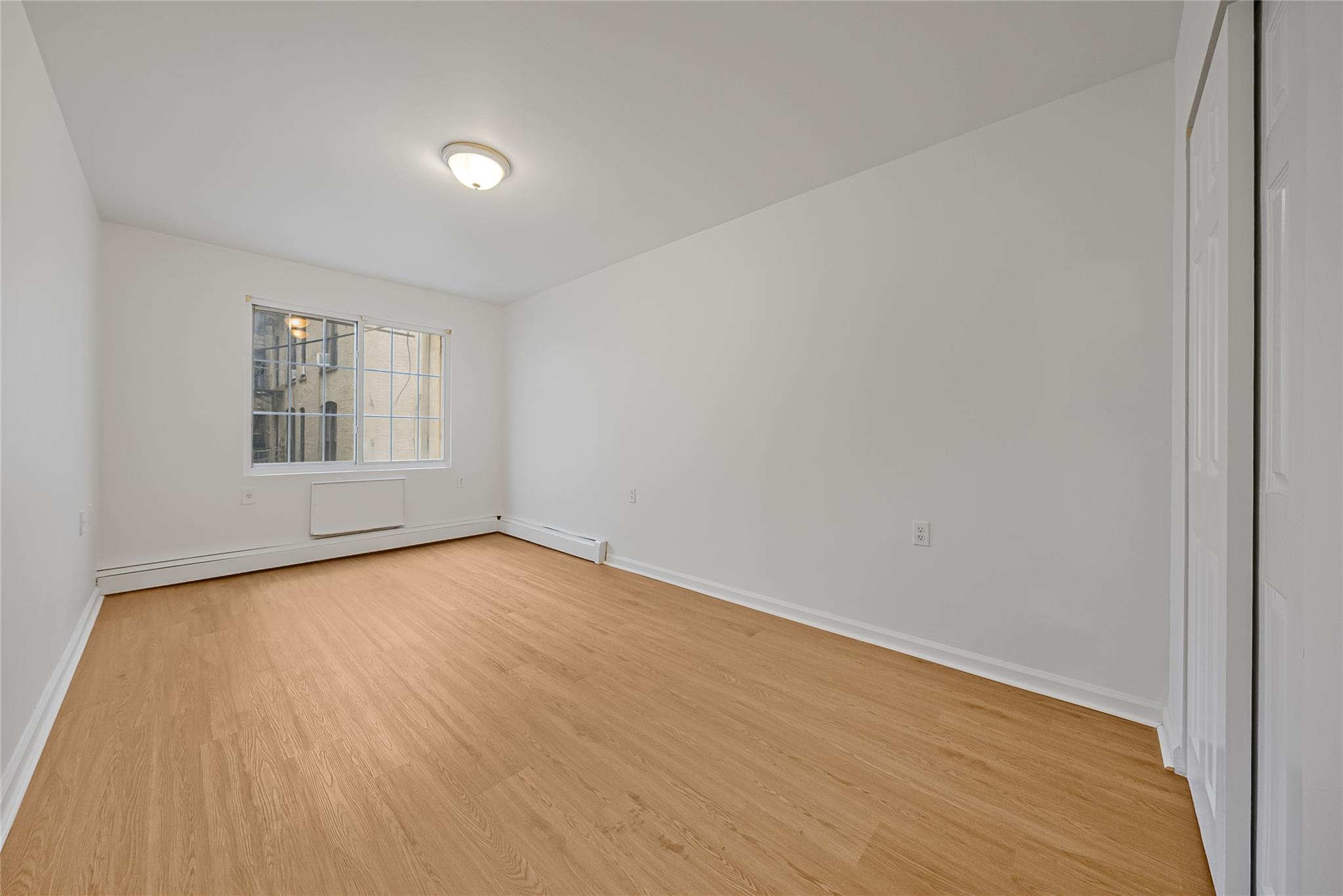 #16 photo, 364 E 167th Street, ブロンクス区 Bronx , NY 10456