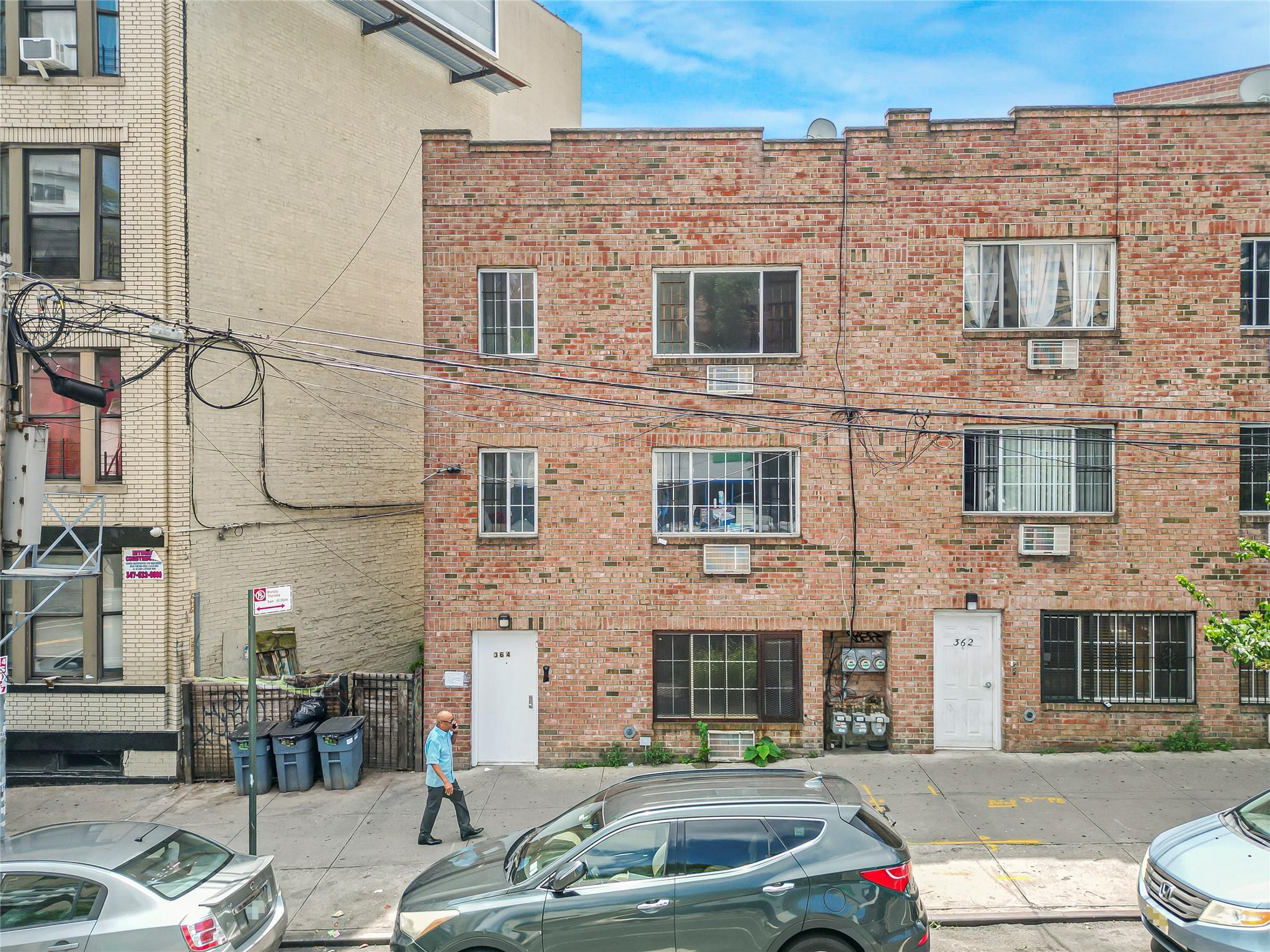 #3 photo, 364 E 167th Street, ブロンクス区 Bronx , NY 10456