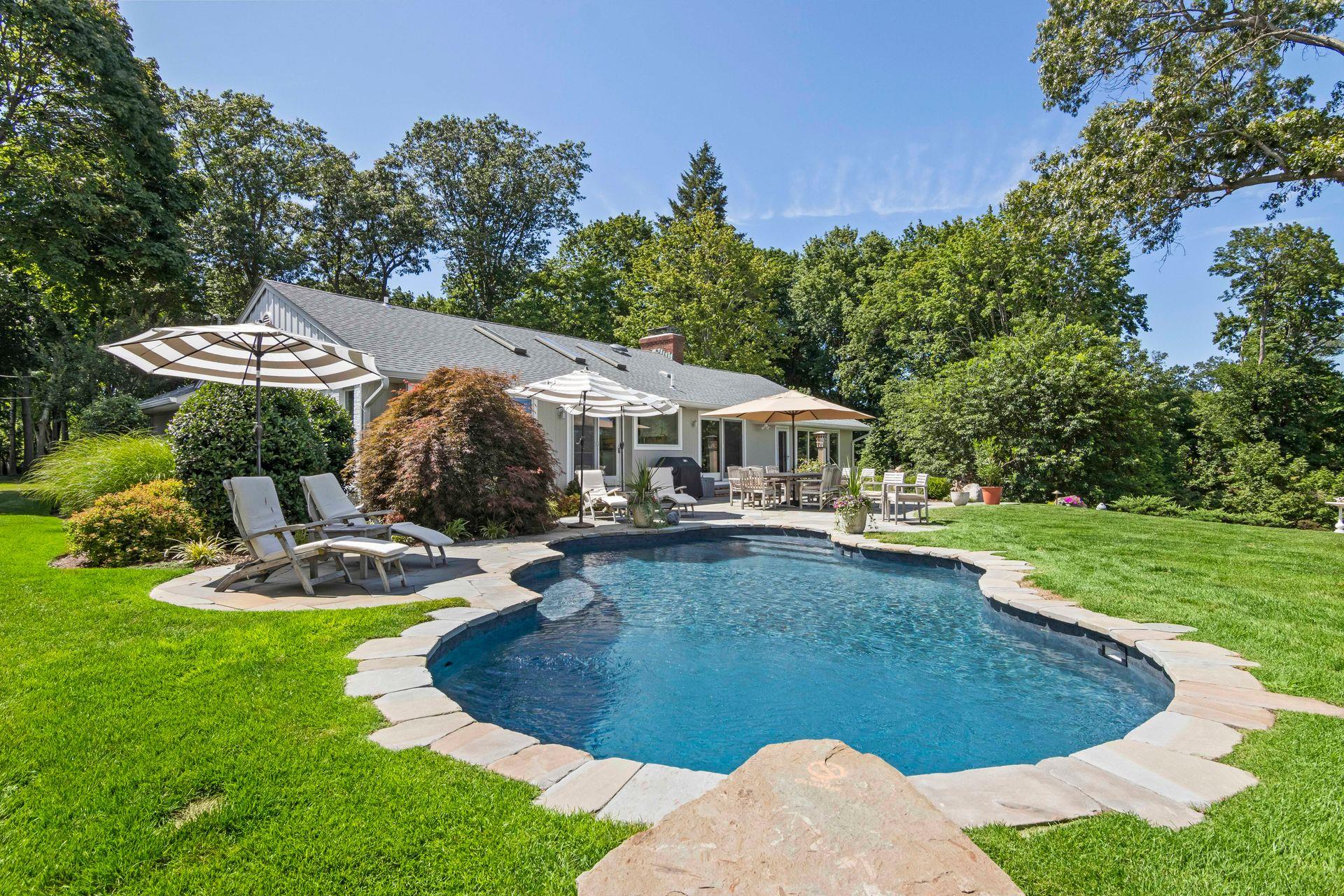 #12 photo, 88 Dyke Road, サフォーク郡 Setauket , NY 11733