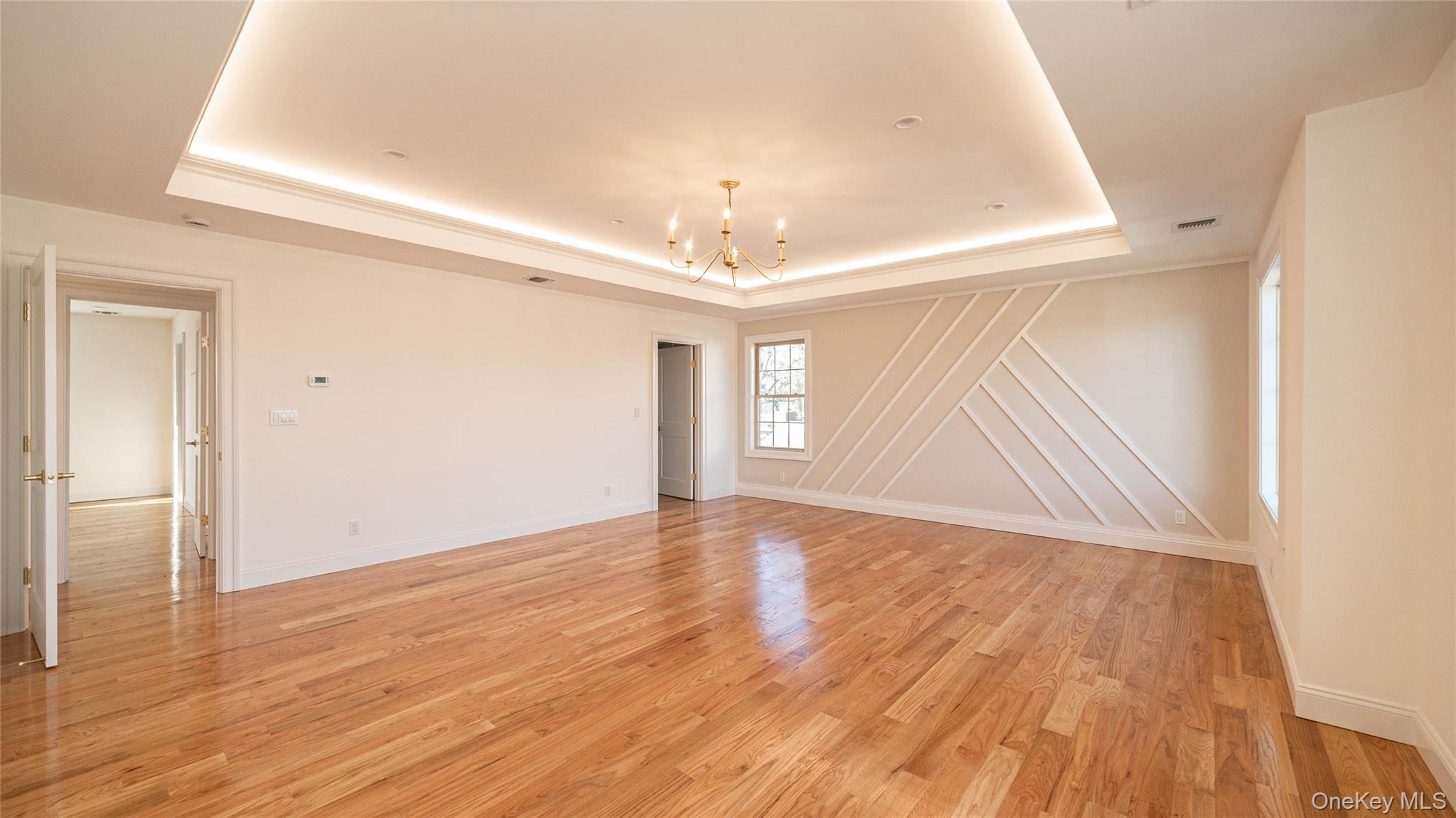 #11 photo, 102 Cotton Lane, 長島 Levittown , NY 11756