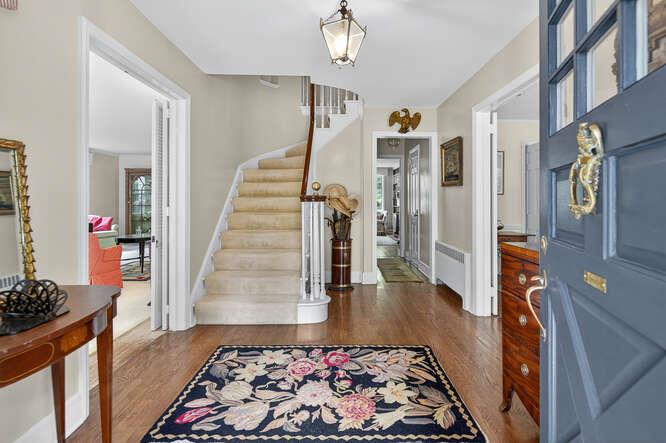 #3 photo, 273 Bayville Road, Lattingtown , NY 11560