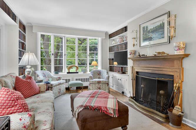 #9 photo, 273 Bayville Road, Lattingtown , NY 11560