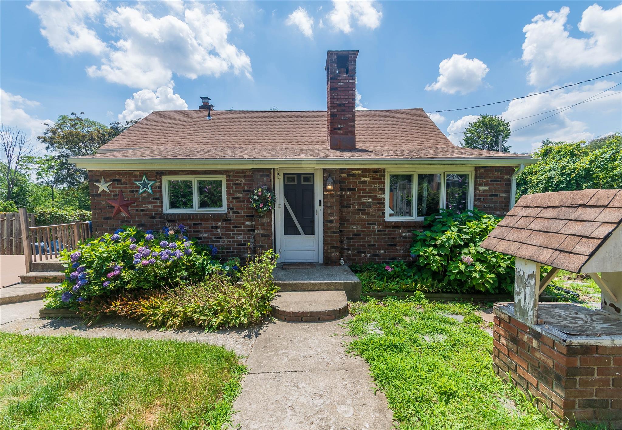 #1 photo, 15 Perry Place, Lake Peekskill , NY 10537