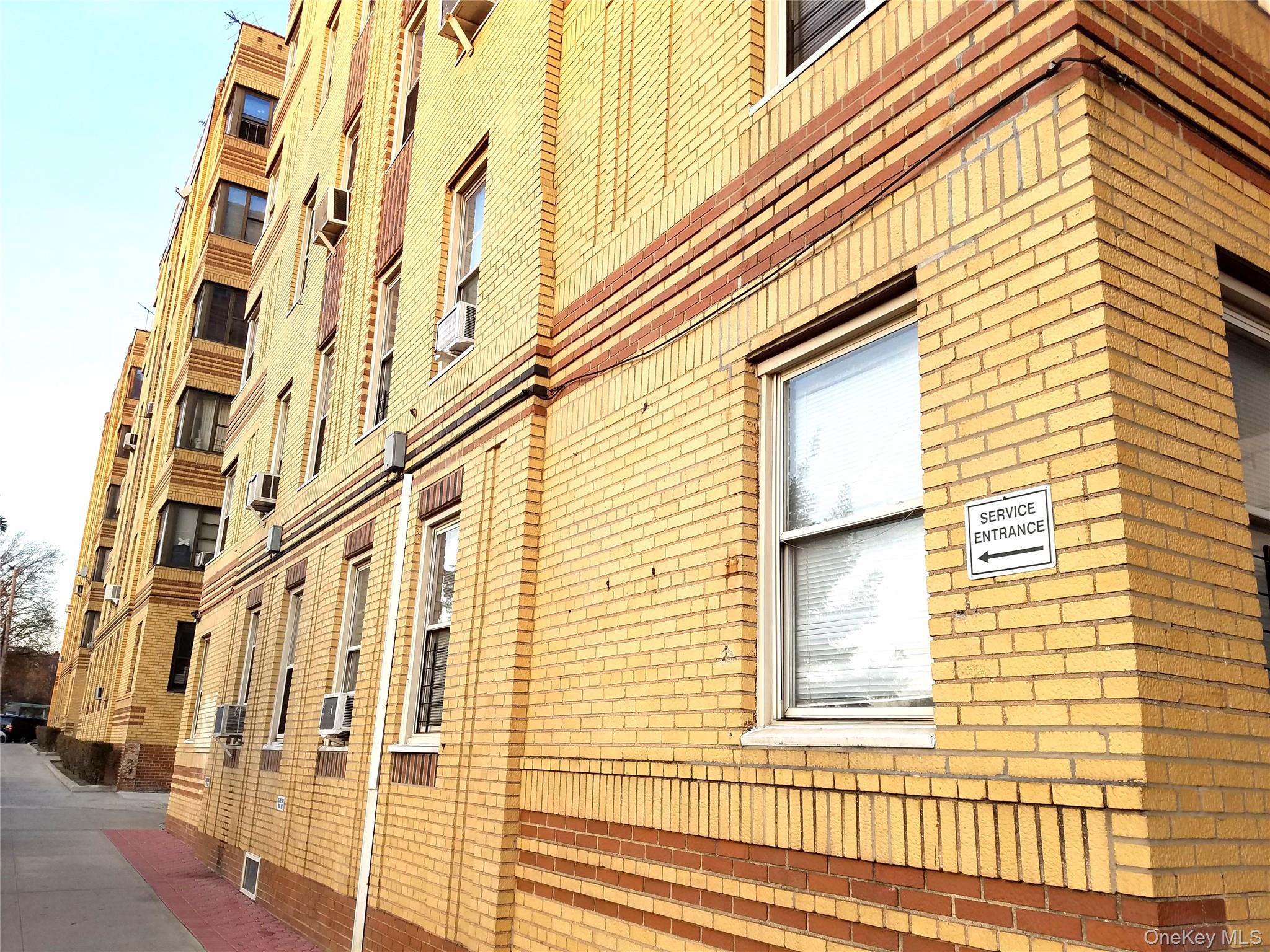 #5 photo, 2166 Bronx Park East Street, ブロンクス区 Bronx , NY 10462