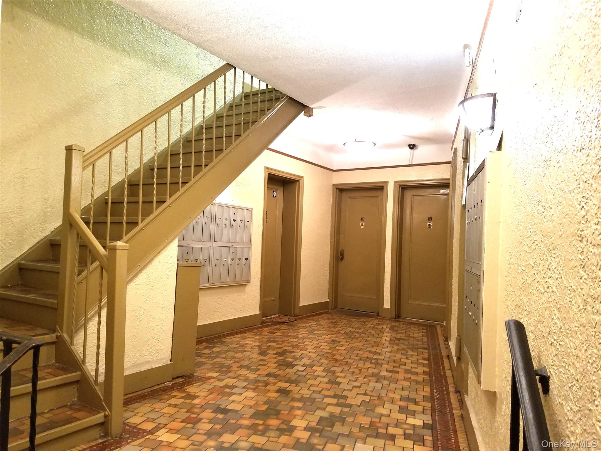 #9 photo, 2166 Bronx Park East Street, ブロンクス区 Bronx , NY 10462