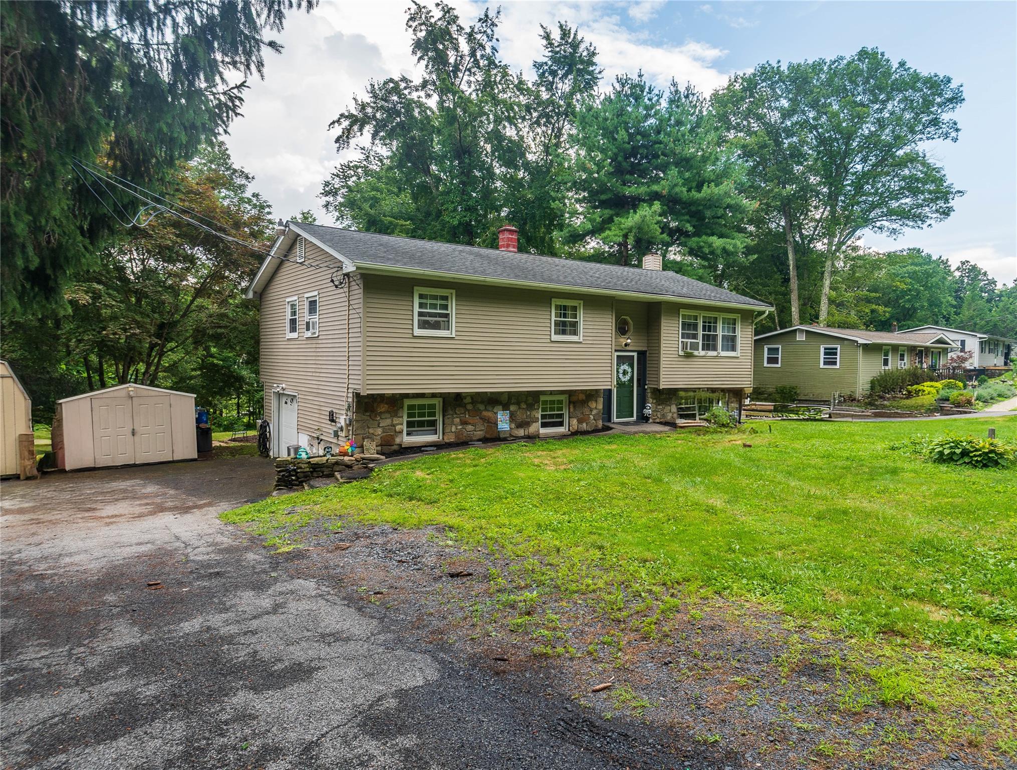 #1 photo, 15 Kings Drive, 紐約州 Wallkill , NY 12589