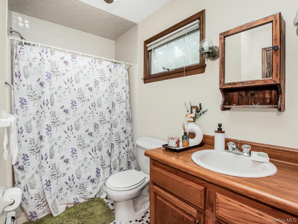 #18 photo, 113 Buckberg Road, Tomkins Cove , NY 10980